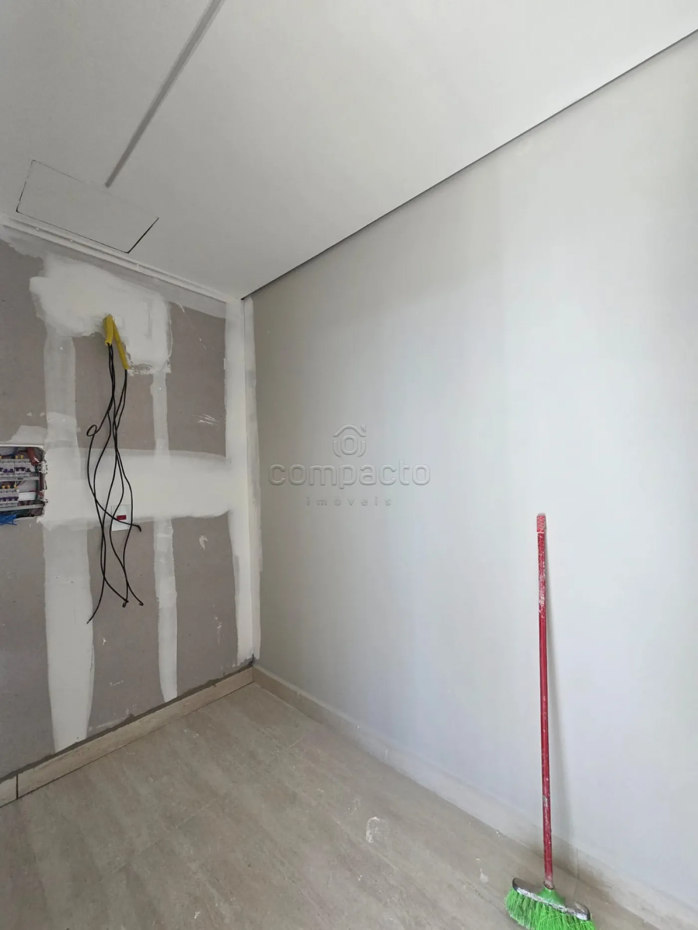 Alugar Comercial / SalaLoja Condom&iacute;nio em S&atilde;o Jos&eacute; do Rio Preto R$ 7.900,00 - Foto 14