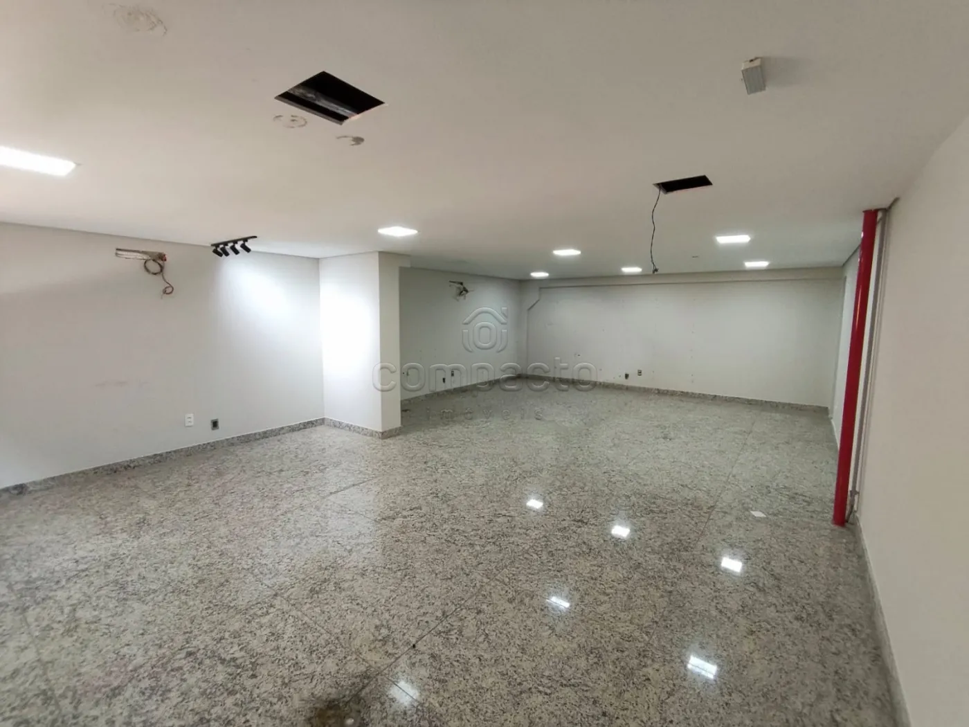 Alugar Comercial / SalaLoja Condom&iacute;nio em S&atilde;o Jos&eacute; do Rio Preto R$ 4.235,00 - Foto 3