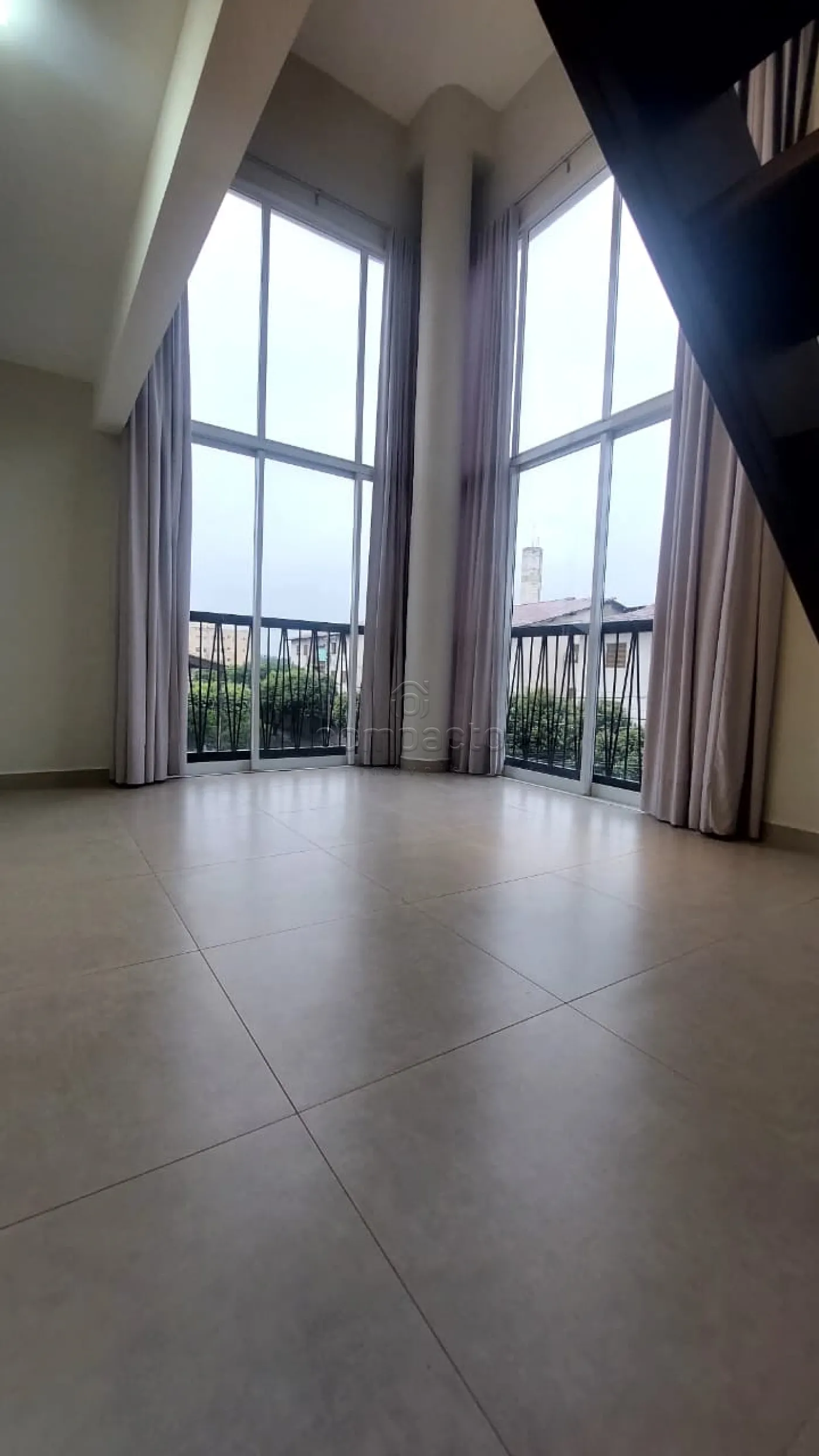 Apartamento Duplex em São José do Rio Preto