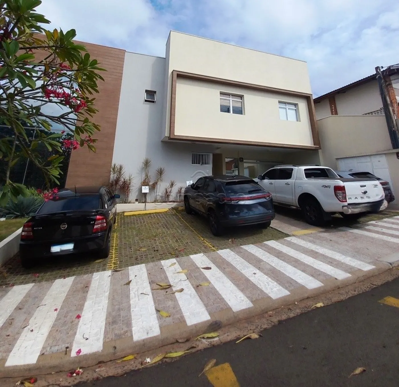 Alugar Comercial / SalaLoja Condom&iacute;nio em S&atilde;o Jos&eacute; do Rio Preto R$ 1.450,00 - Foto 9