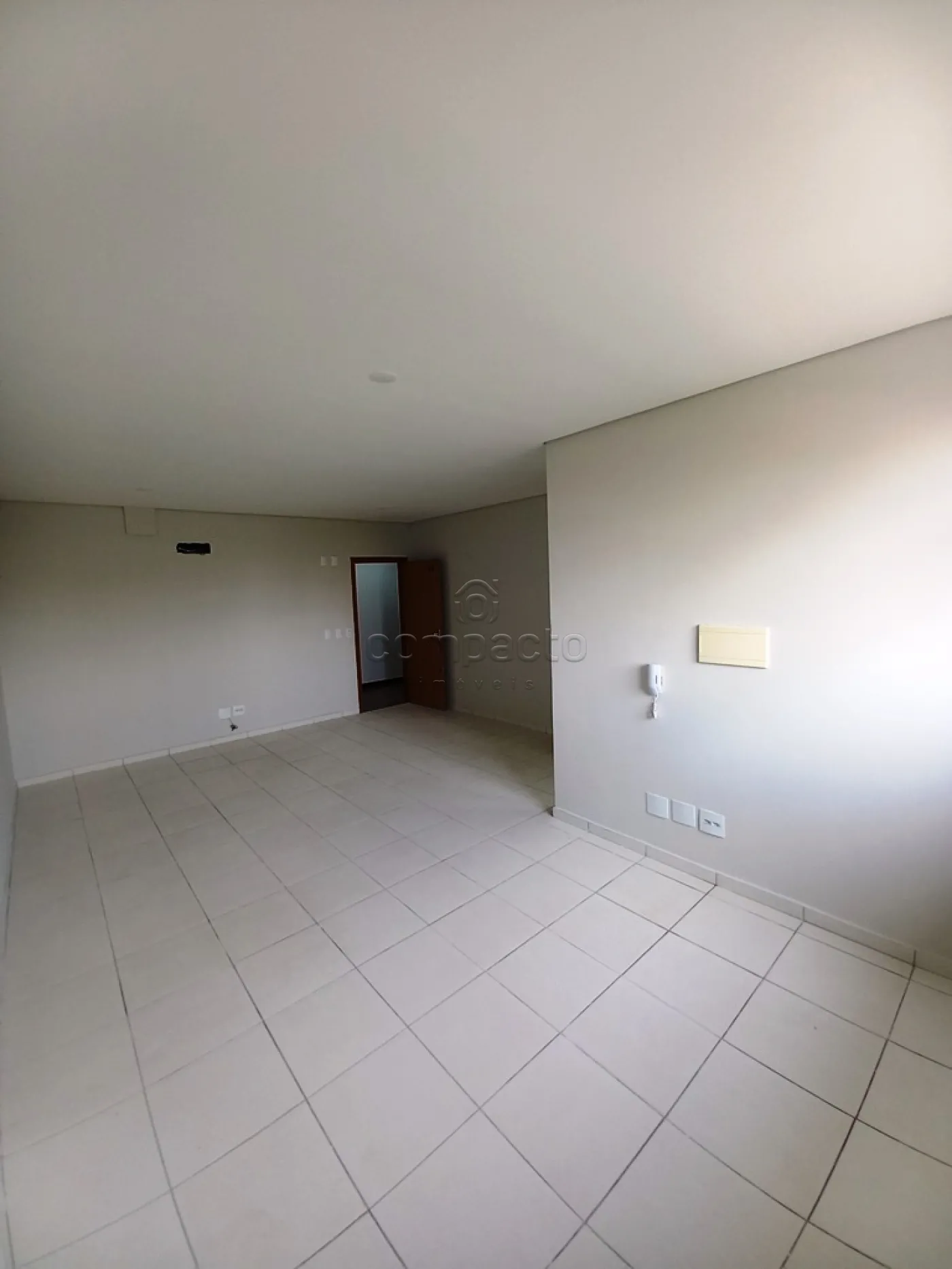 Alugar Comercial / SalaLoja Condom&iacute;nio em S&atilde;o Jos&eacute; do Rio Preto R$ 1.450,00 - Foto 3