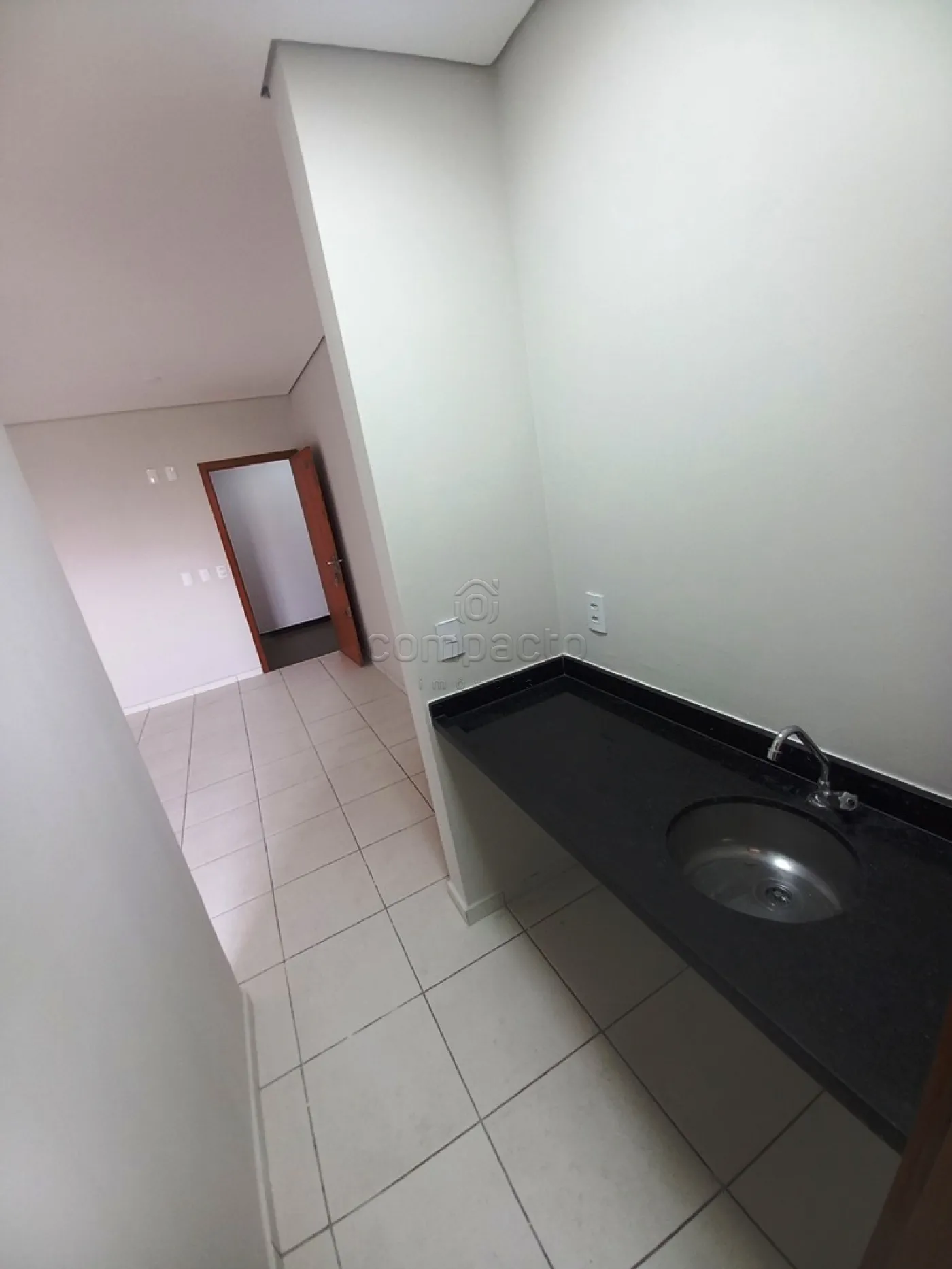 Alugar Comercial / SalaLoja Condom&iacute;nio em S&atilde;o Jos&eacute; do Rio Preto R$ 1.450,00 - Foto 6
