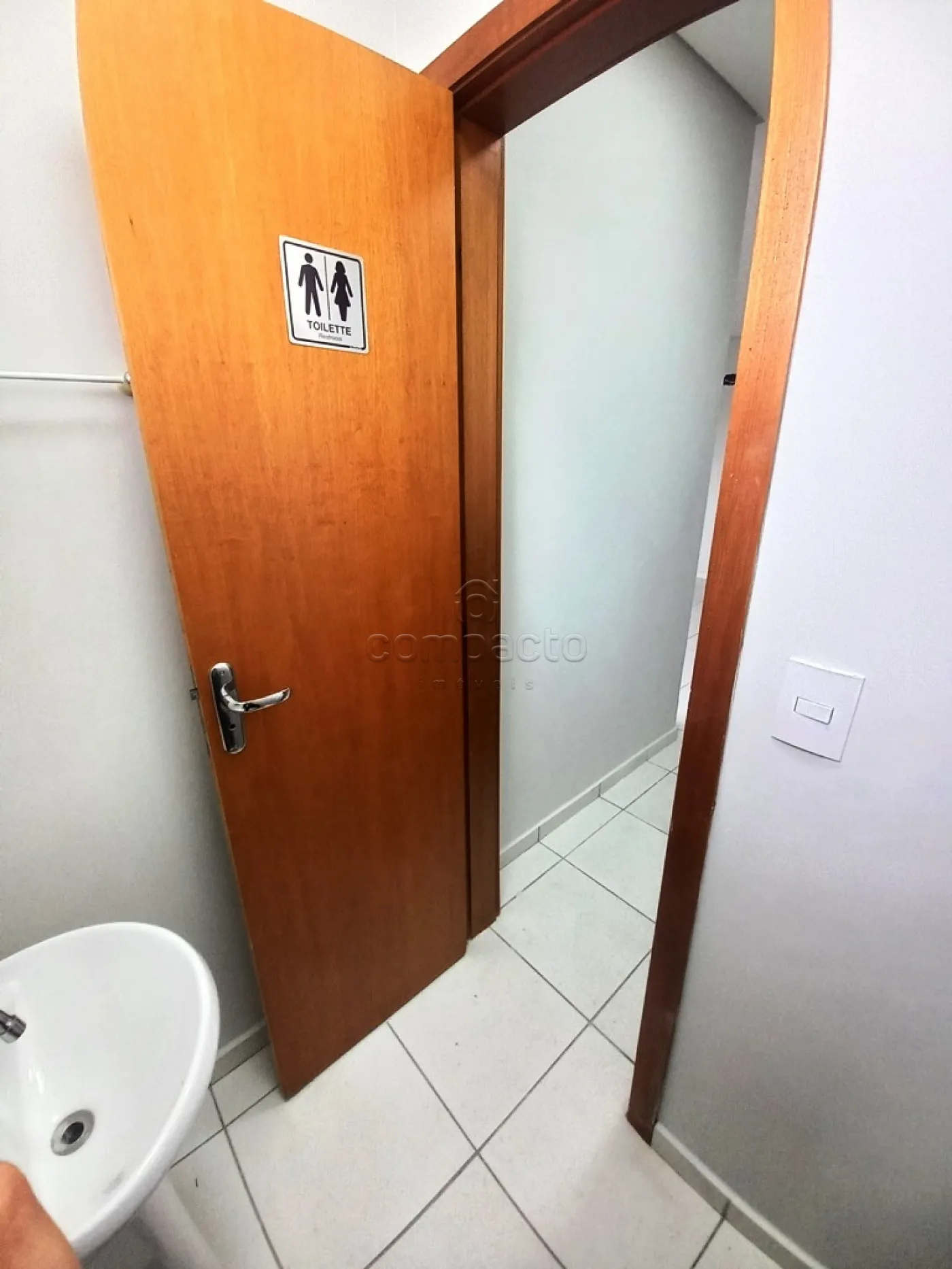 Alugar Comercial / SalaLoja Condom&iacute;nio em S&atilde;o Jos&eacute; do Rio Preto R$ 1.450,00 - Foto 8