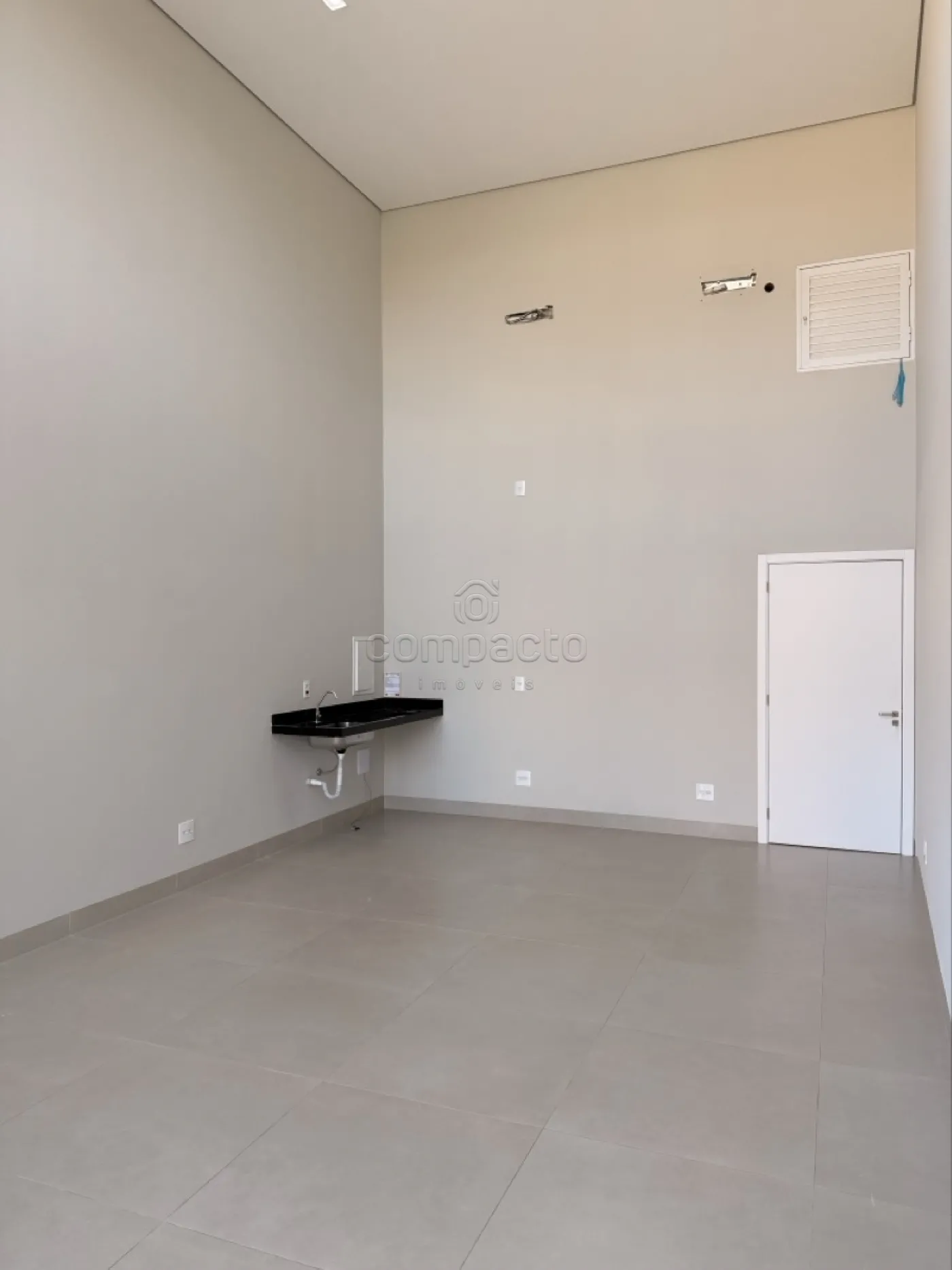 Alugar Comercial / Loja em S&atilde;o Jos&eacute; do Rio Preto R$ 3.000,00 - Foto 8