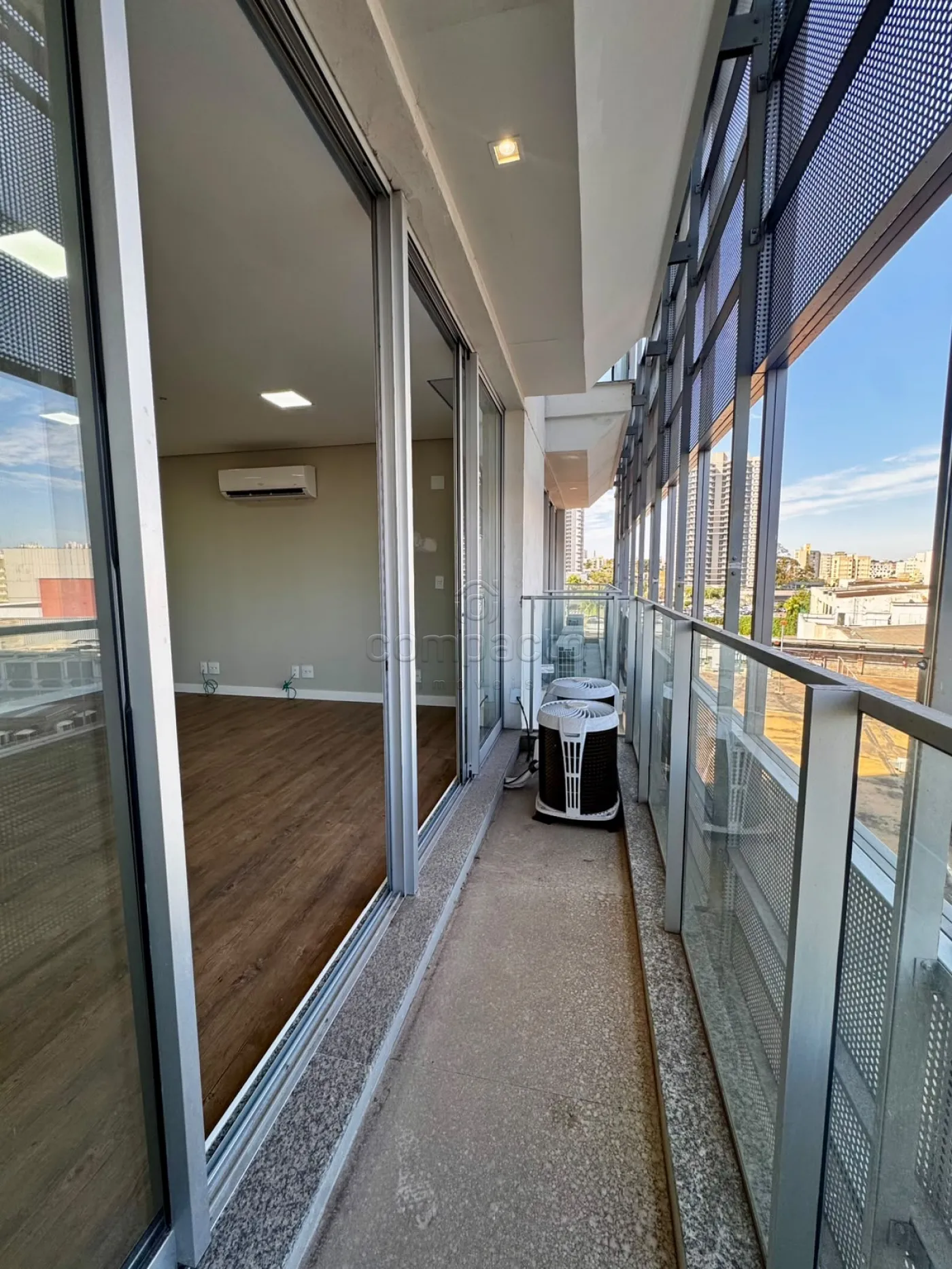Alugar Comercial / SalaLoja Condom&iacute;nio em S&atilde;o Jos&eacute; do Rio Preto R$ 5.000,00 - Foto 13