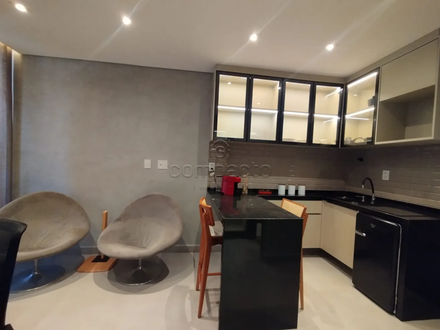 Alugar Apartamento / Studio em S&atilde;o Jos&eacute; do Rio Preto R$ 2.600,00 - Foto 16