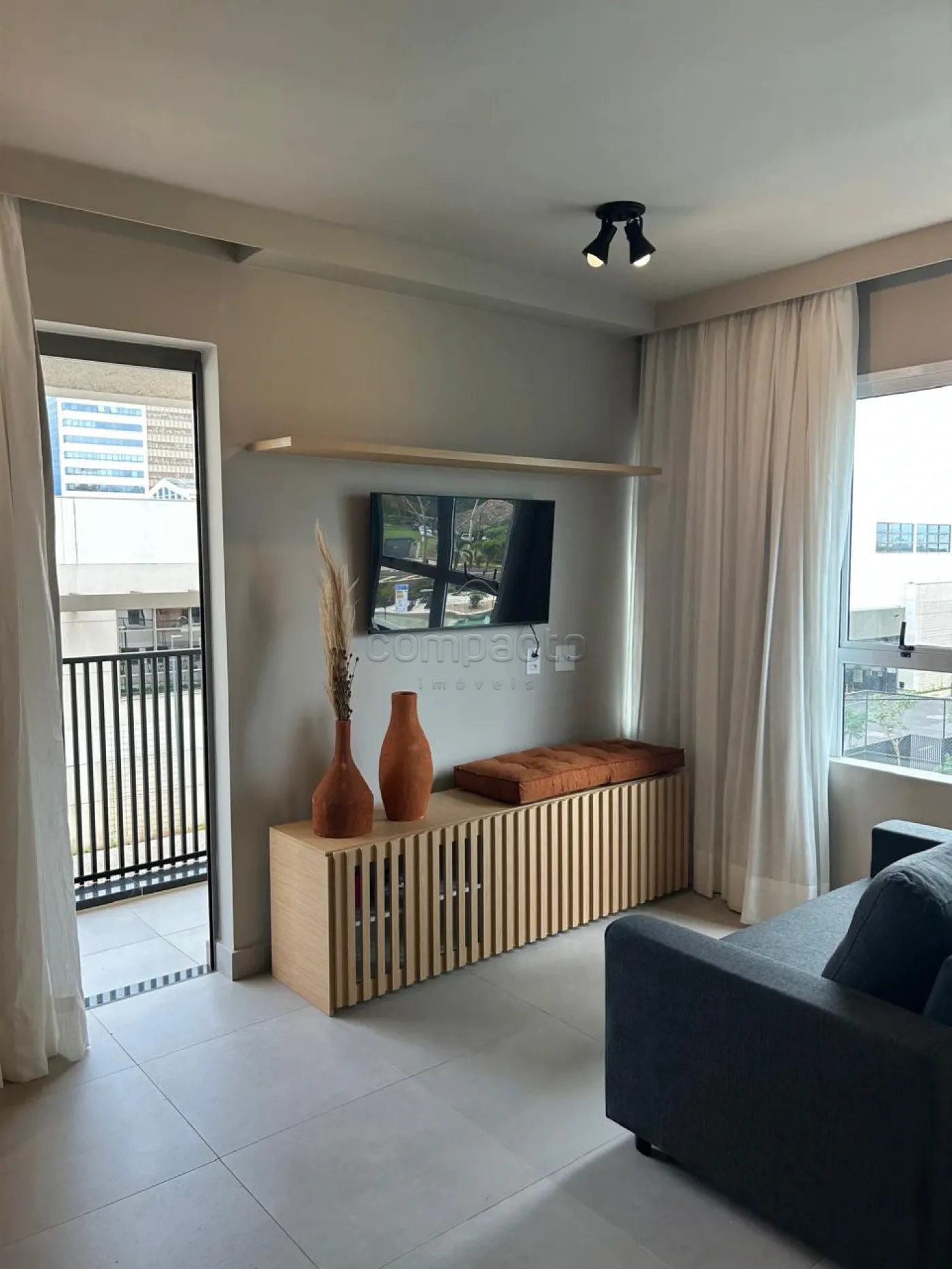 Alugar Apartamento / Studio em S&atilde;o Jos&eacute; do Rio Preto R$ 3.300,00 - Foto 2
