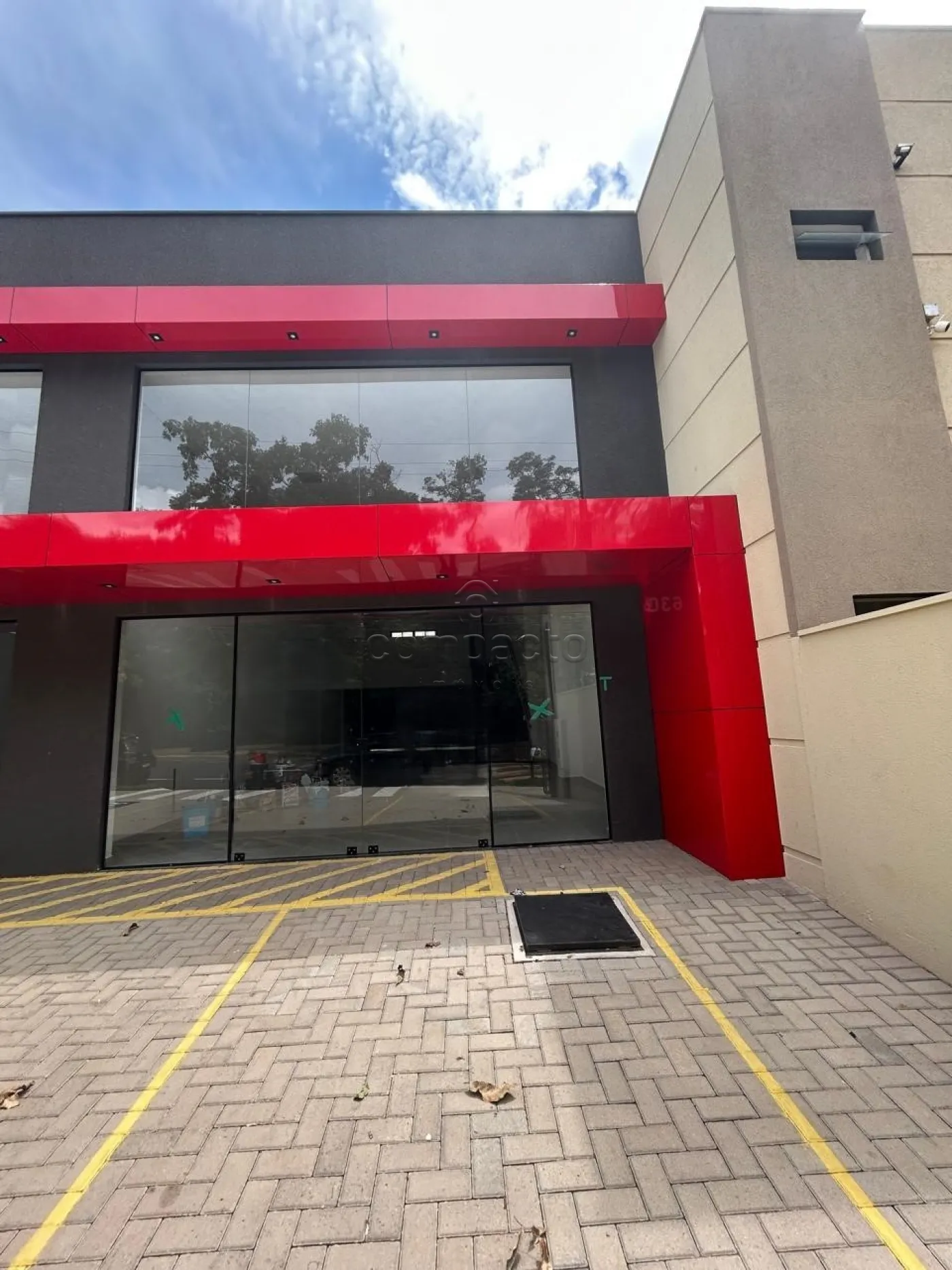 Alugar Comercial / Loja em S&atilde;o Jos&eacute; do Rio Preto R$ 7.000,00 - Foto 2