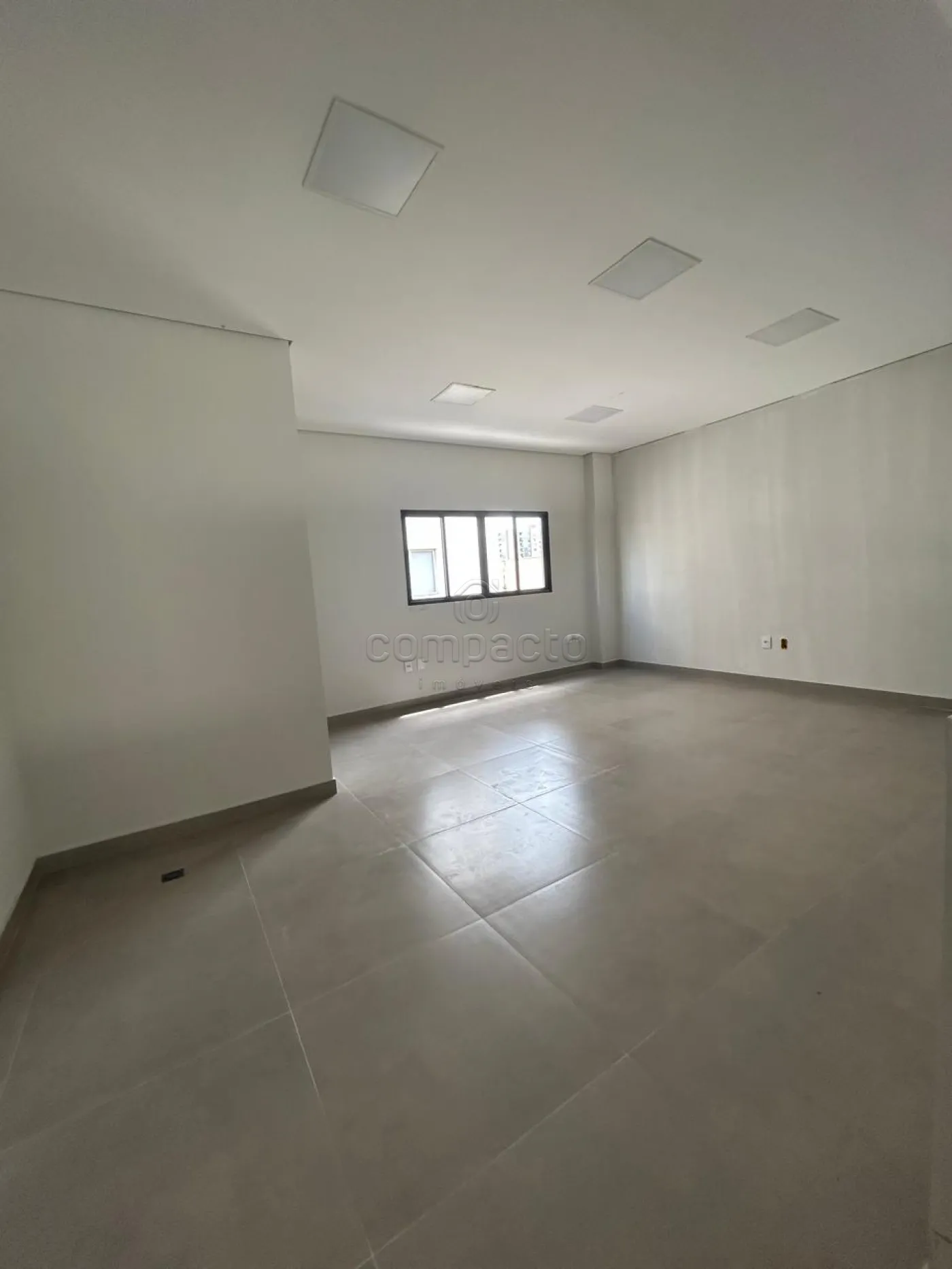 Alugar Comercial / Loja em S&atilde;o Jos&eacute; do Rio Preto R$ 7.000,00 - Foto 13
