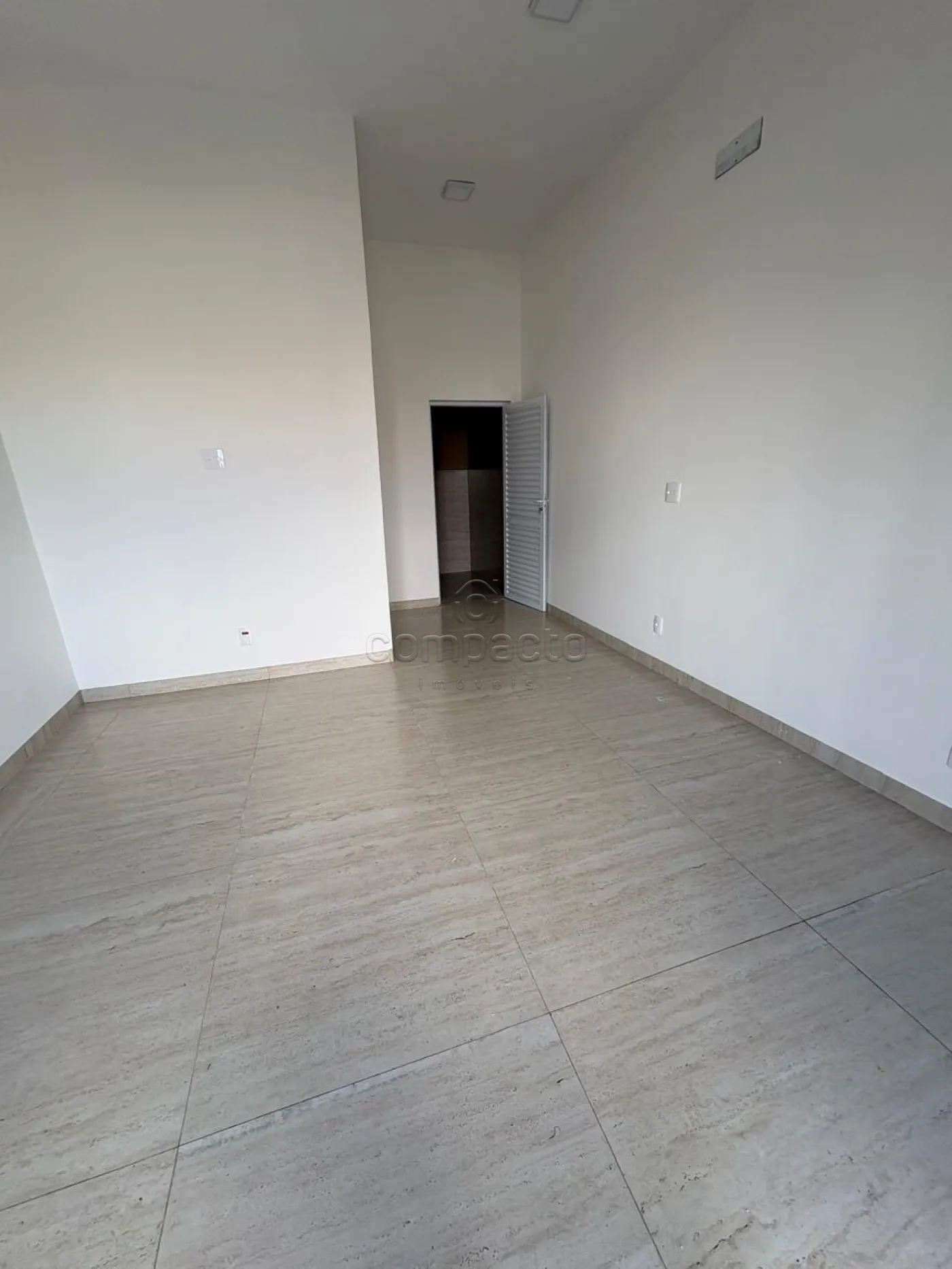 Alugar Comercial / SalaLoja Condom&iacute;nio em S&atilde;o Jos&eacute; do Rio Preto R$ 5.000,00 - Foto 3