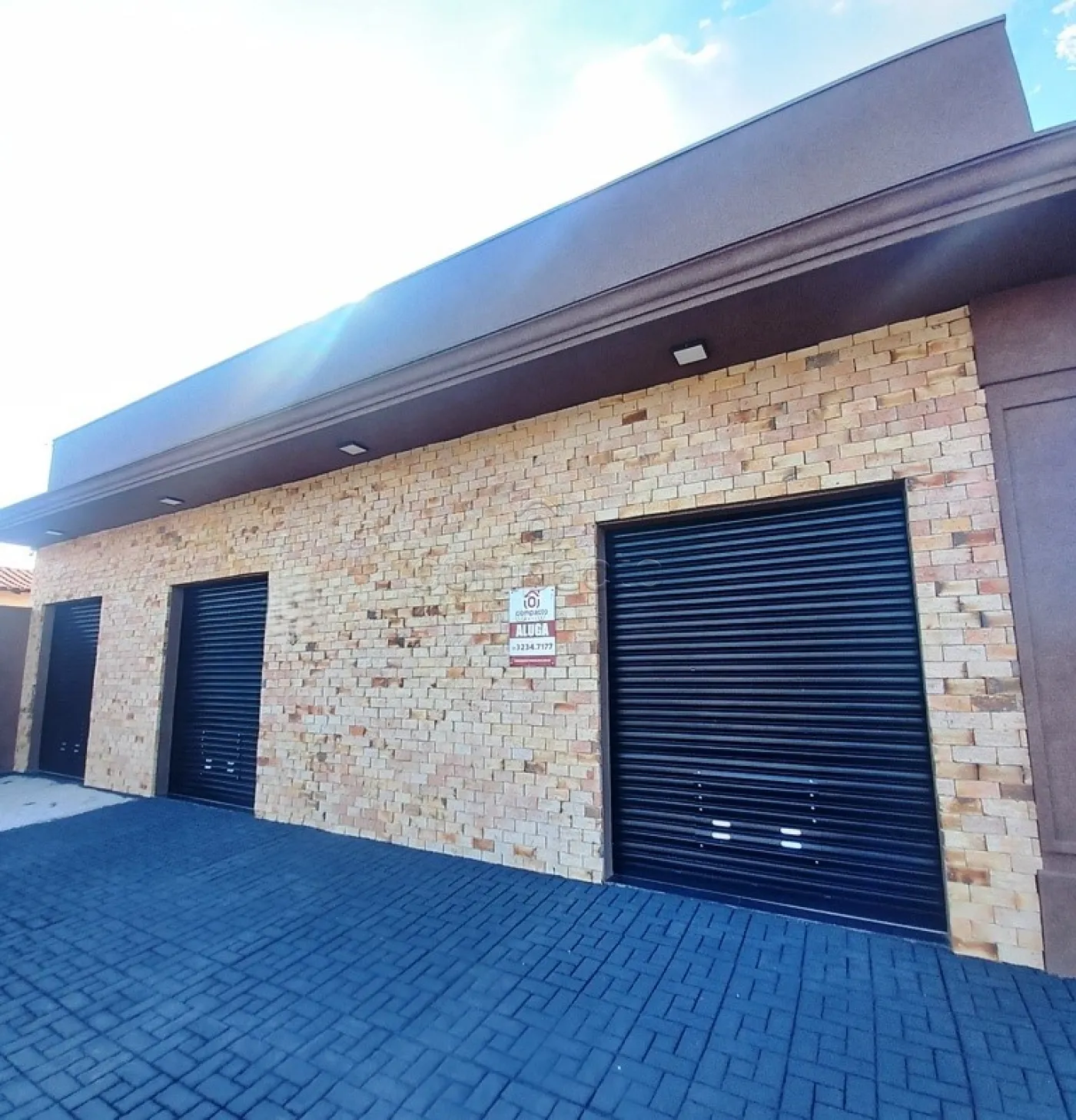 Alugar Comercial / SalaLoja Condom&iacute;nio em S&atilde;o Jos&eacute; do Rio Preto R$ 3.200,00 - Foto 2