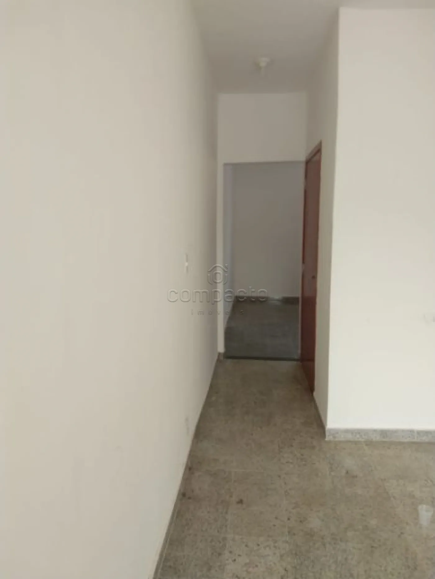 Alugar Comercial / Sal&atilde;o em S&atilde;o Jos&eacute; do Rio Preto R$ 2.200,00 - Foto 3