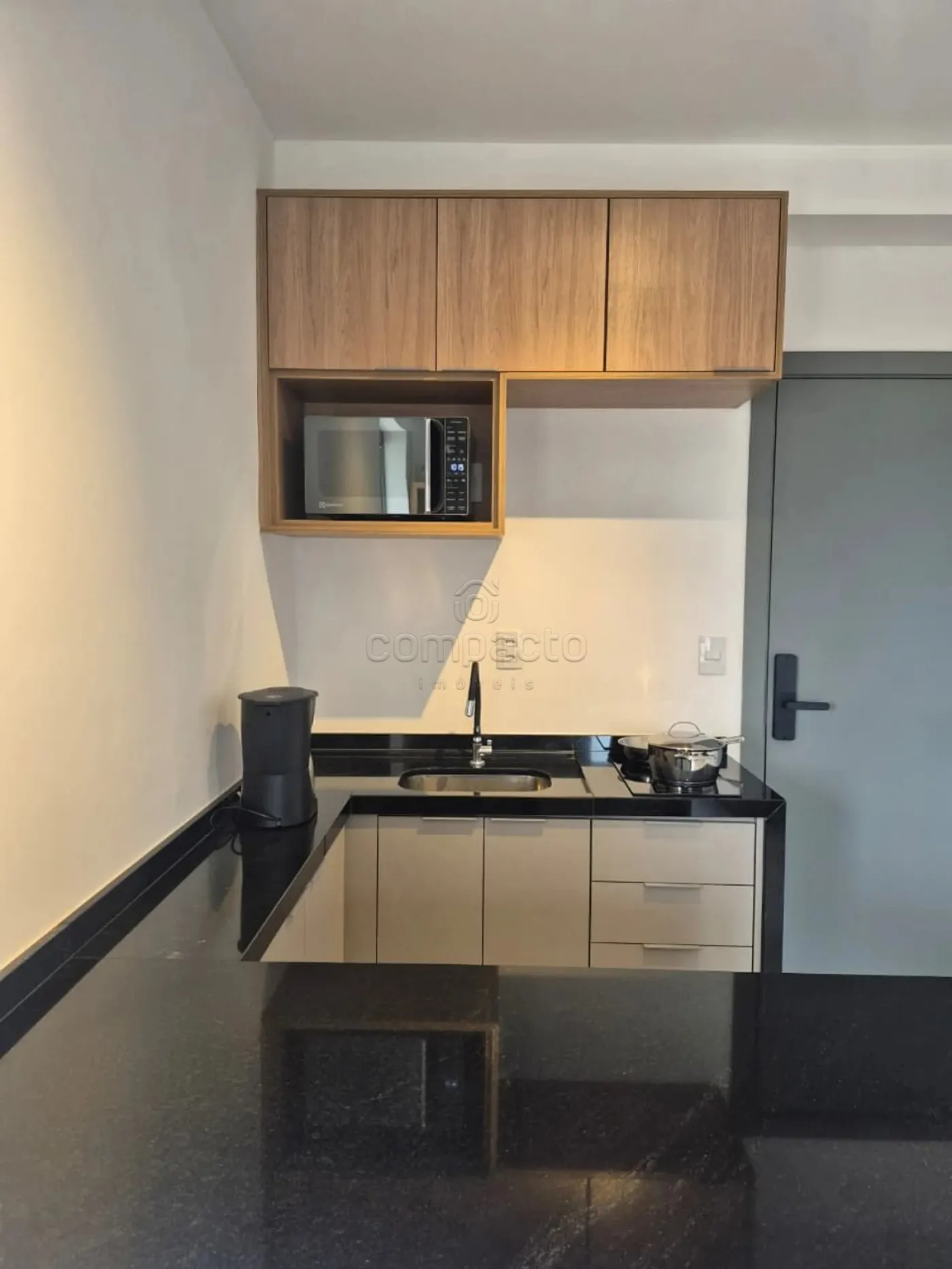 Alugar Apartamento / Studio em S&atilde;o Jos&eacute; do Rio Preto R$ 3.500,00 - Foto 8