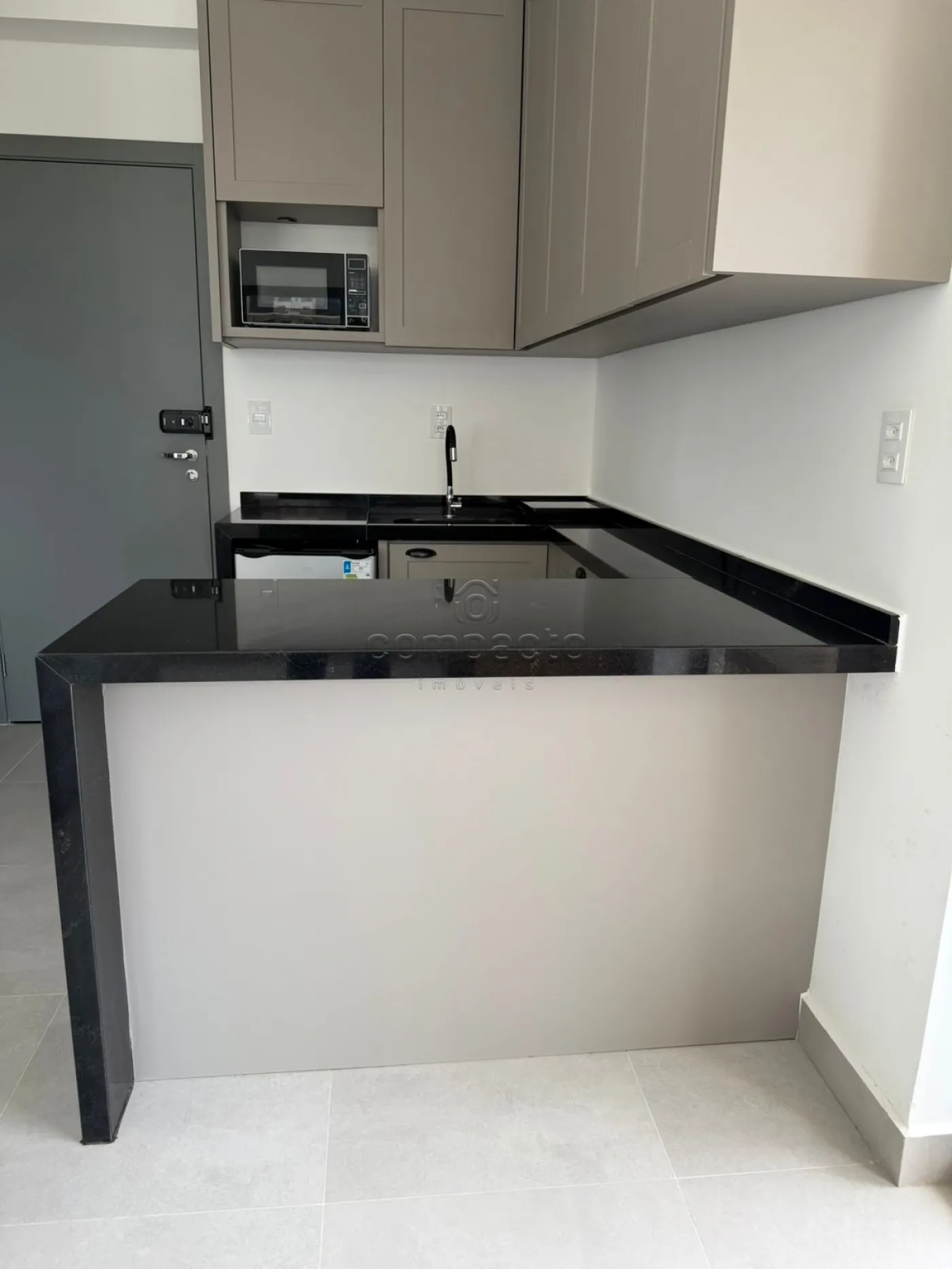 Alugar Apartamento / Studio em S&atilde;o Jos&eacute; do Rio Preto R$ 3.600,00 - Foto 15