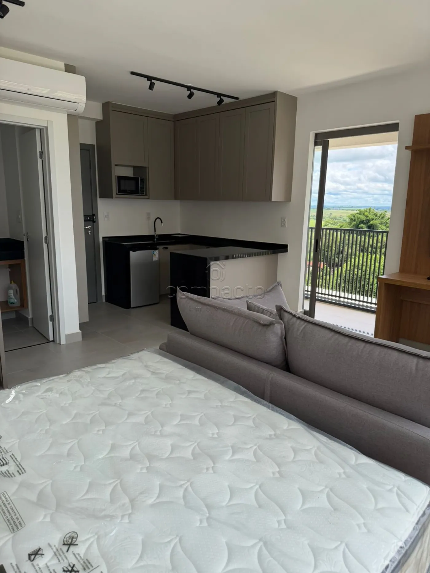 Alugar Apartamento / Studio em S&atilde;o Jos&eacute; do Rio Preto R$ 3.600,00 - Foto 28