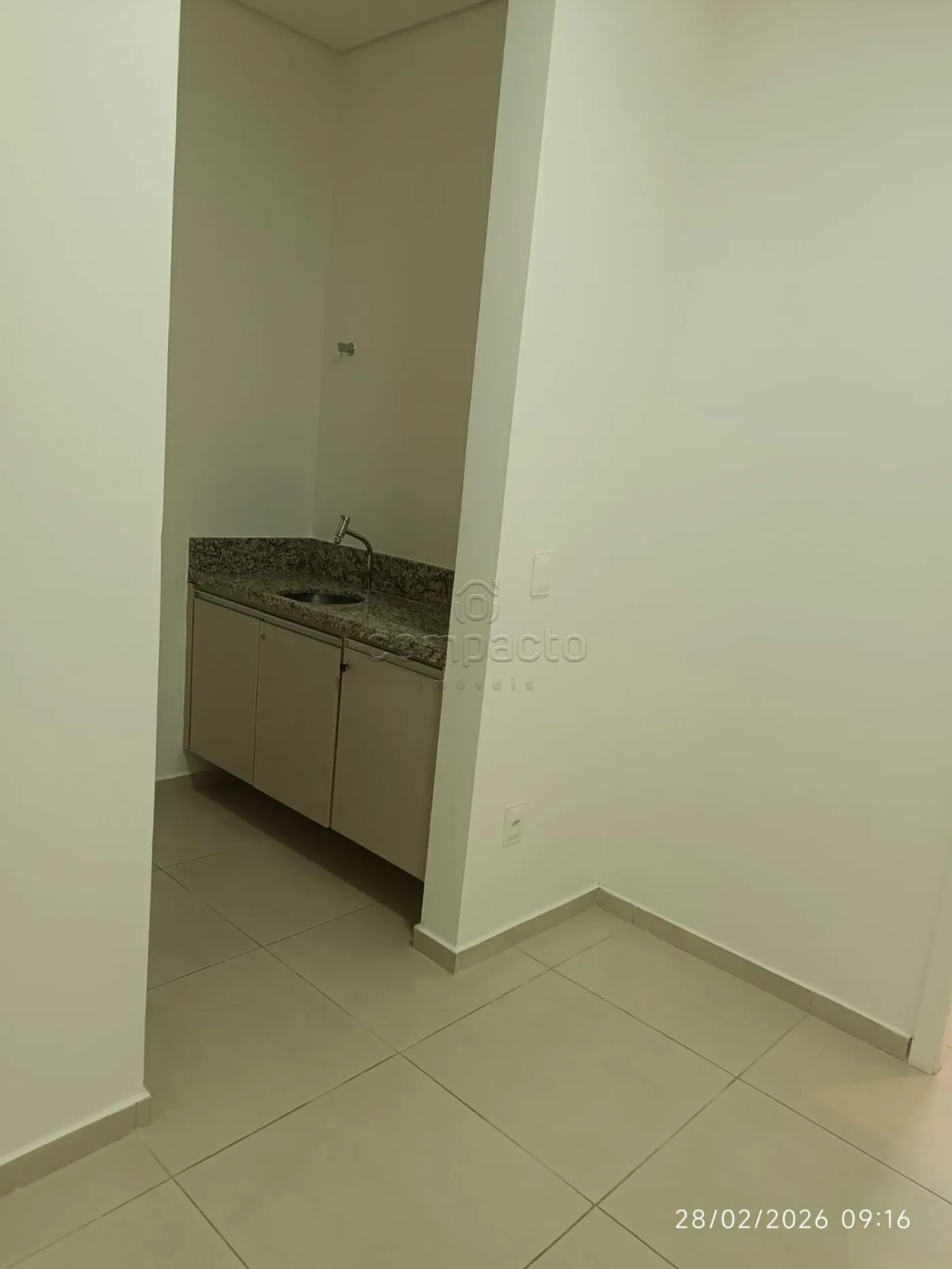 Alugar Comercial / SalaLoja Condom&iacute;nio em S&atilde;o Jos&eacute; do Rio Preto R$ 2.500,00 - Foto 5
