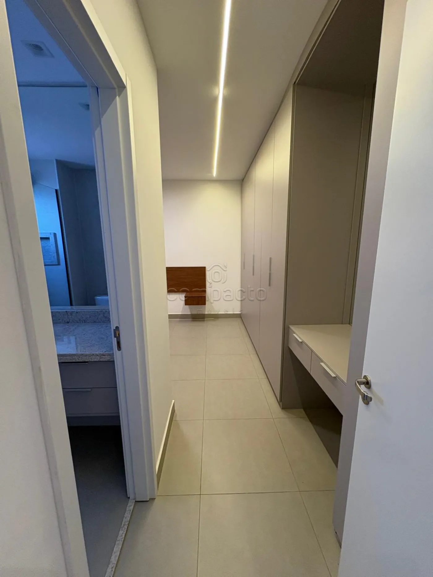 Alugar Apartamento / Padr&atilde;o em S&atilde;o Jos&eacute; do Rio Preto R$ 6.000,00 - Foto 14