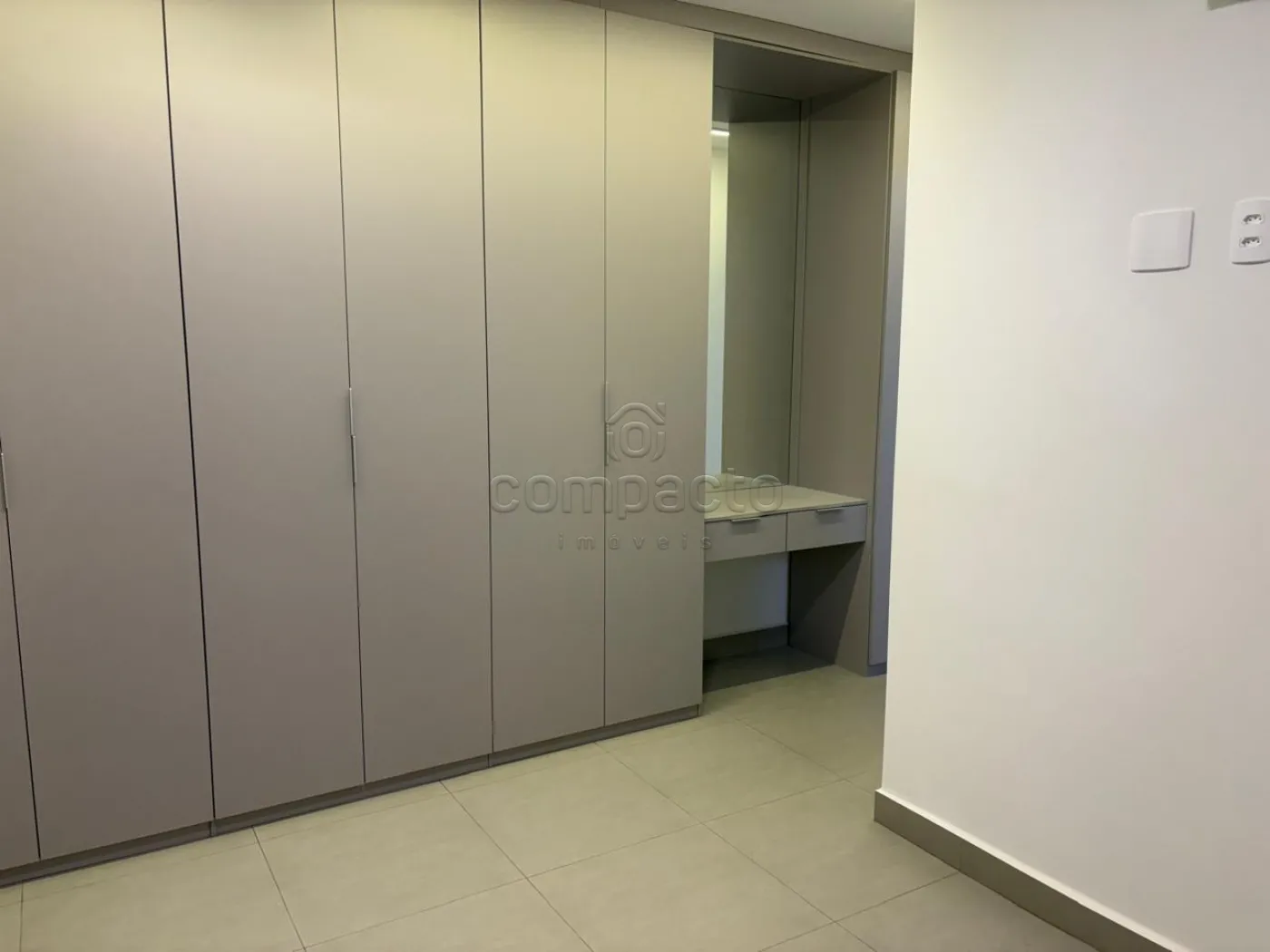 Alugar Apartamento / Padr&atilde;o em S&atilde;o Jos&eacute; do Rio Preto R$ 6.000,00 - Foto 17
