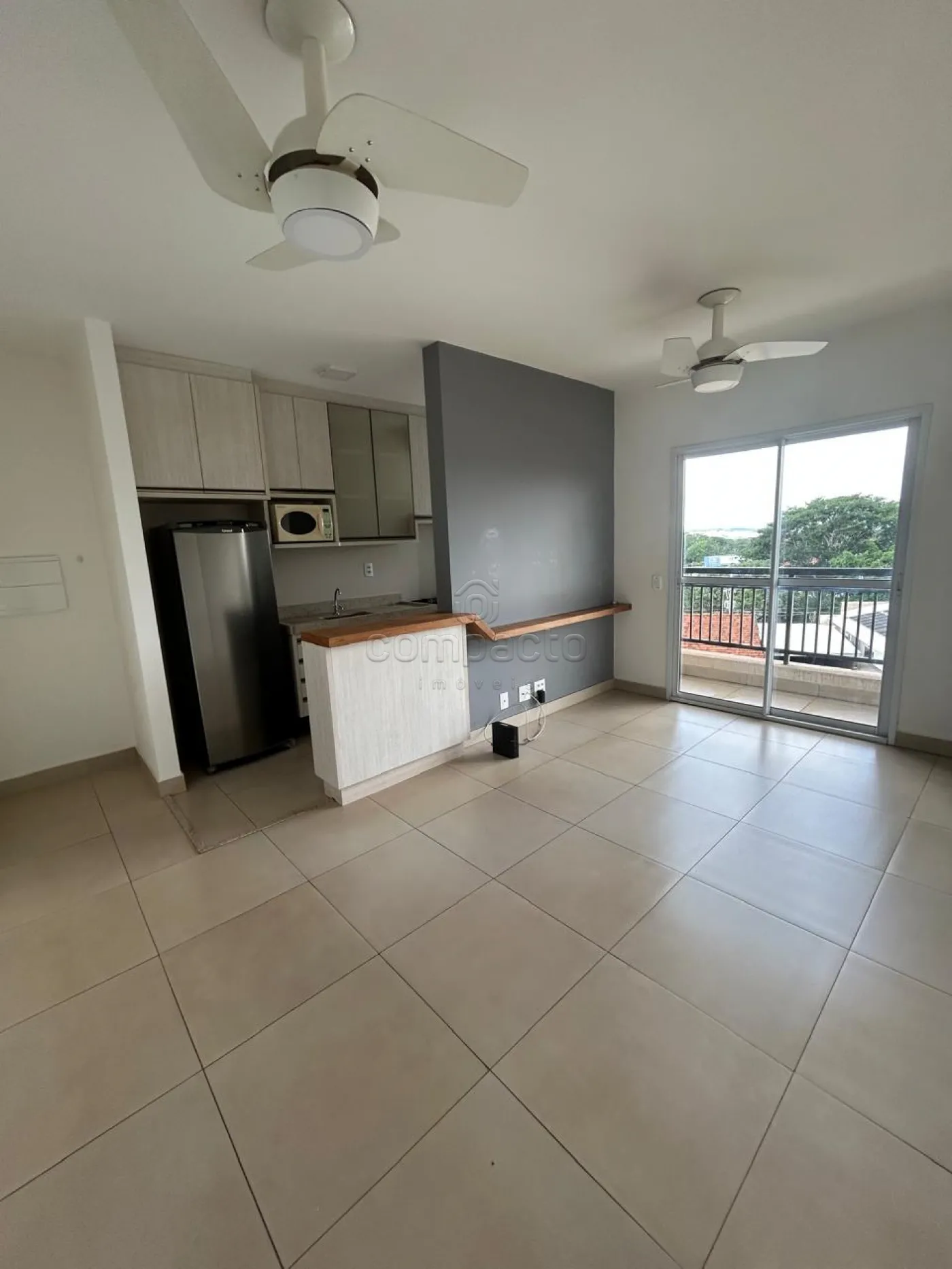 Alugar Apartamento / Padr&atilde;o em S&atilde;o Jos&eacute; do Rio Preto R$ 2.700,00 - Foto 1