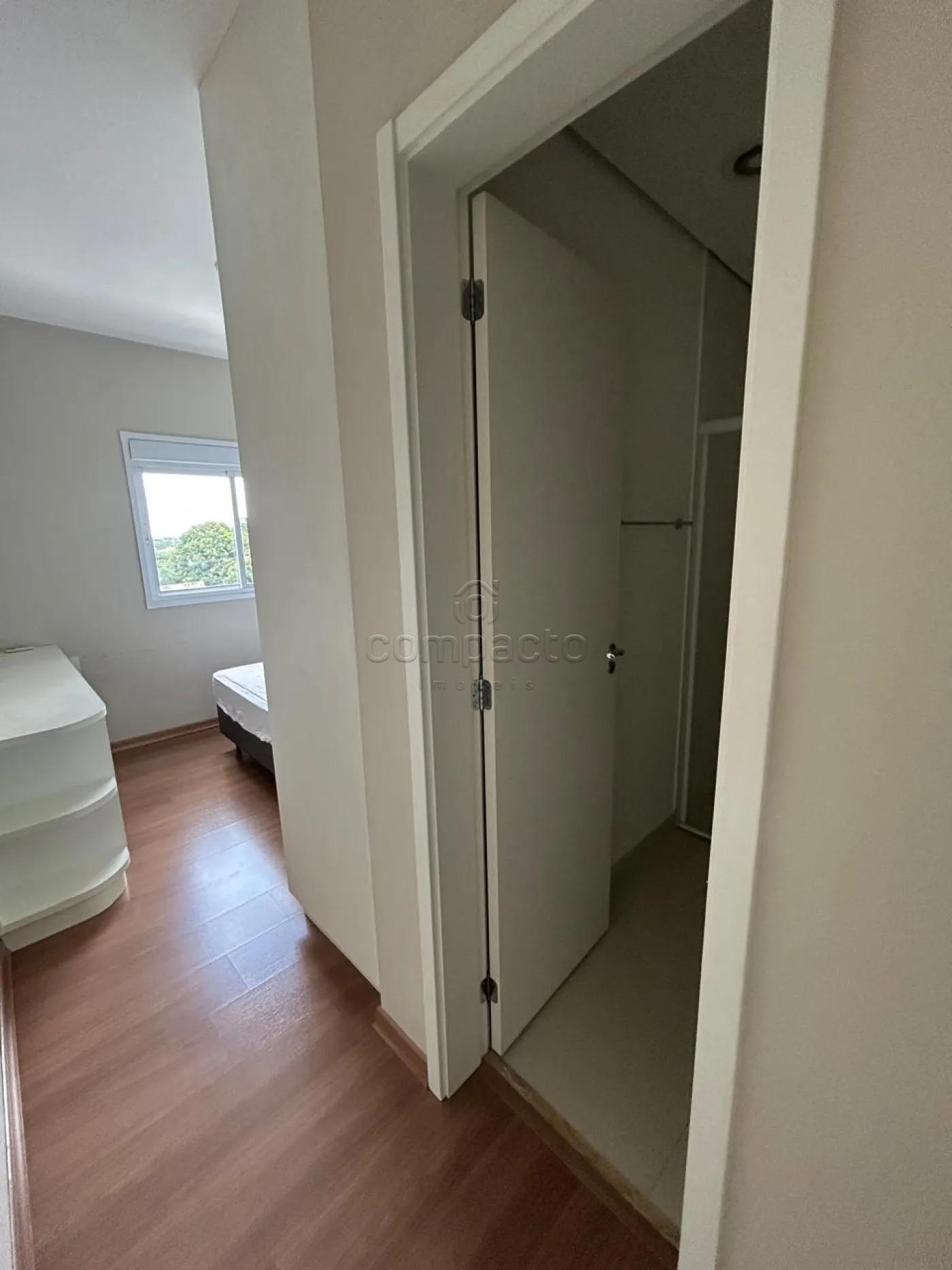 Alugar Apartamento / Padr&atilde;o em S&atilde;o Jos&eacute; do Rio Preto R$ 2.700,00 - Foto 7