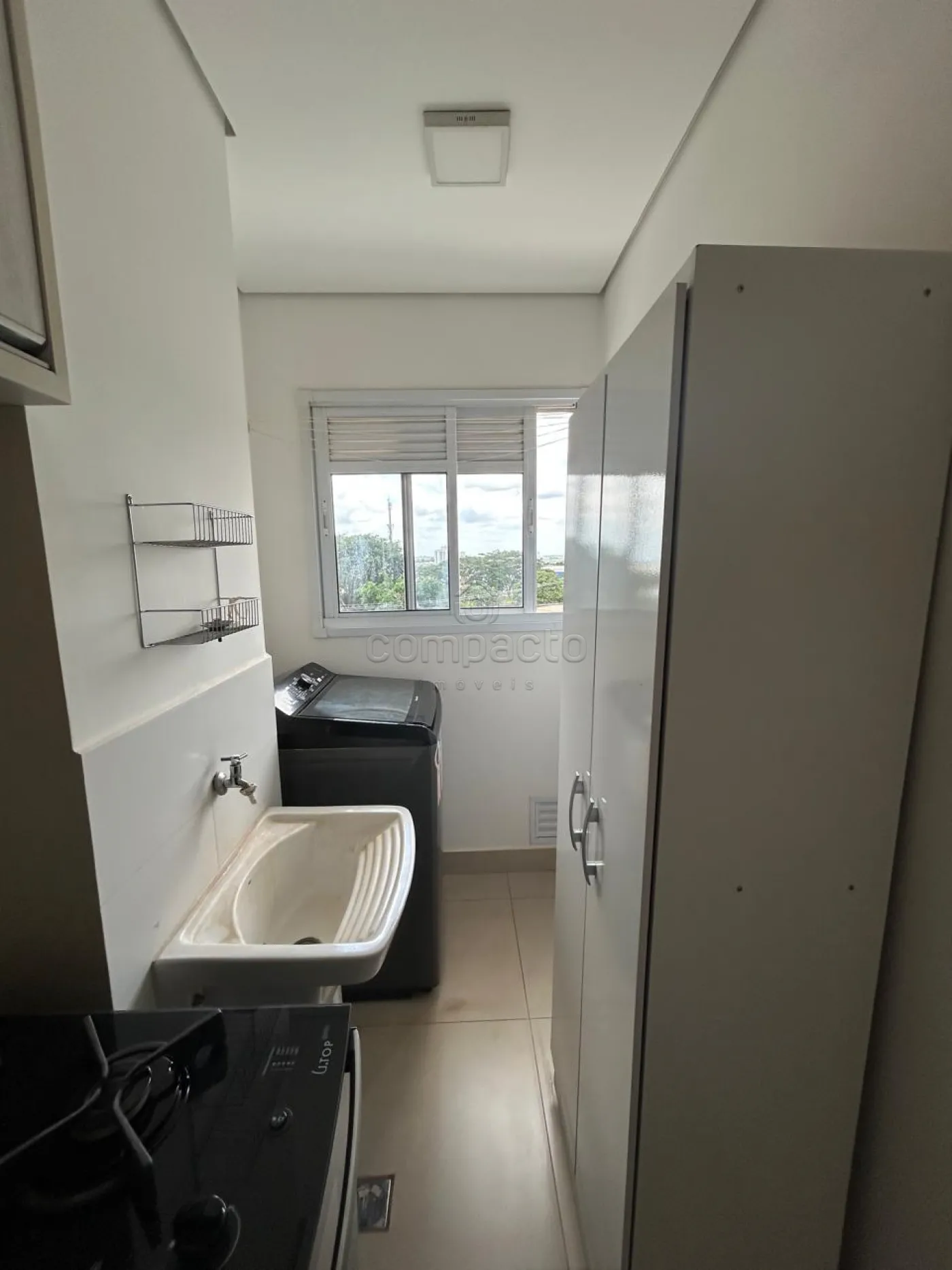Alugar Apartamento / Padr&atilde;o em S&atilde;o Jos&eacute; do Rio Preto R$ 2.700,00 - Foto 14