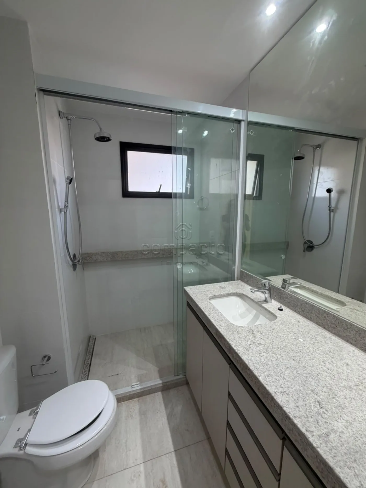 Alugar Apartamento / Padr&atilde;o em S&atilde;o Jos&eacute; do Rio Preto R$ 5.200,00 - Foto 15