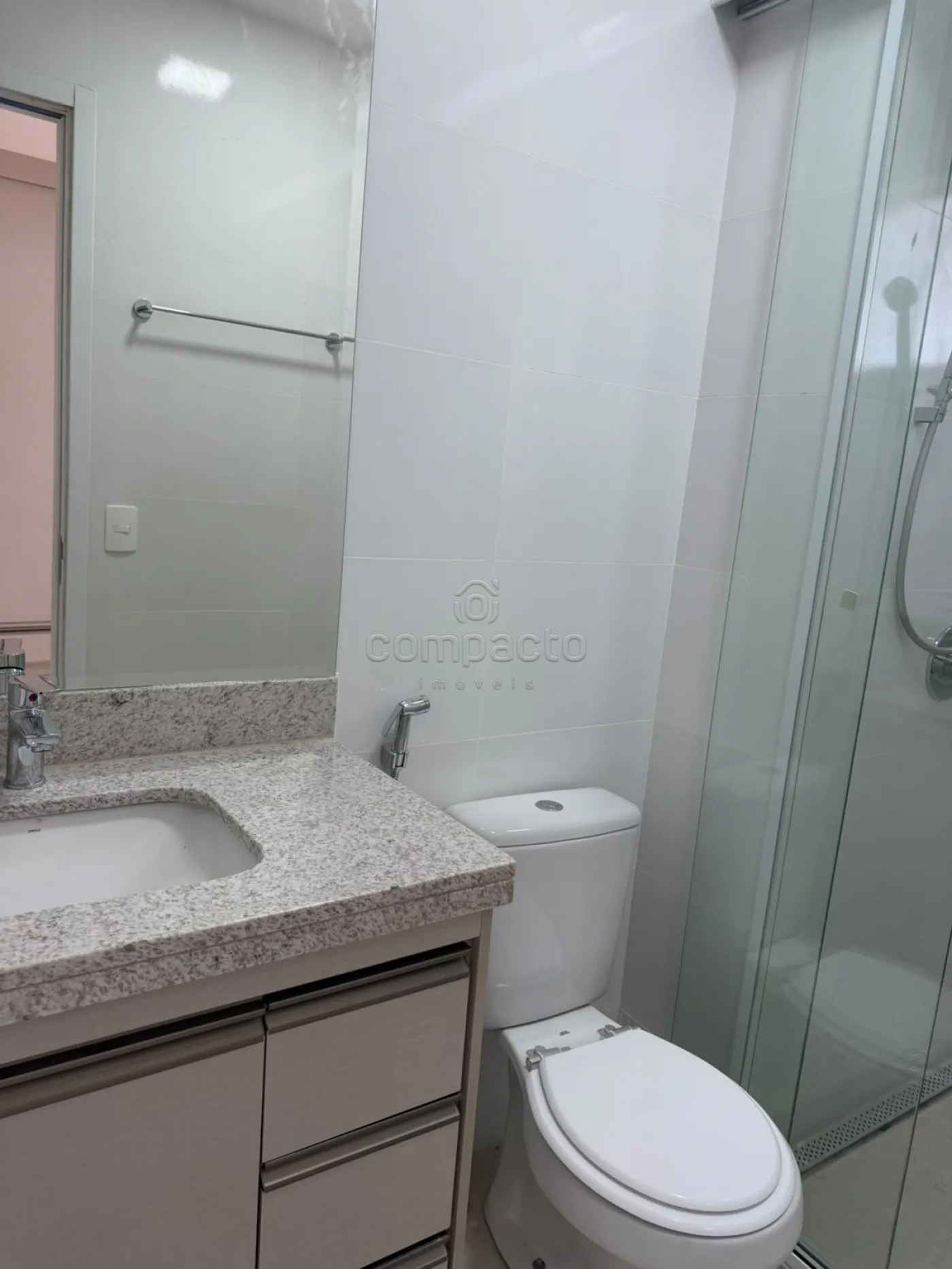 Alugar Apartamento / Padr&atilde;o em S&atilde;o Jos&eacute; do Rio Preto R$ 5.200,00 - Foto 17