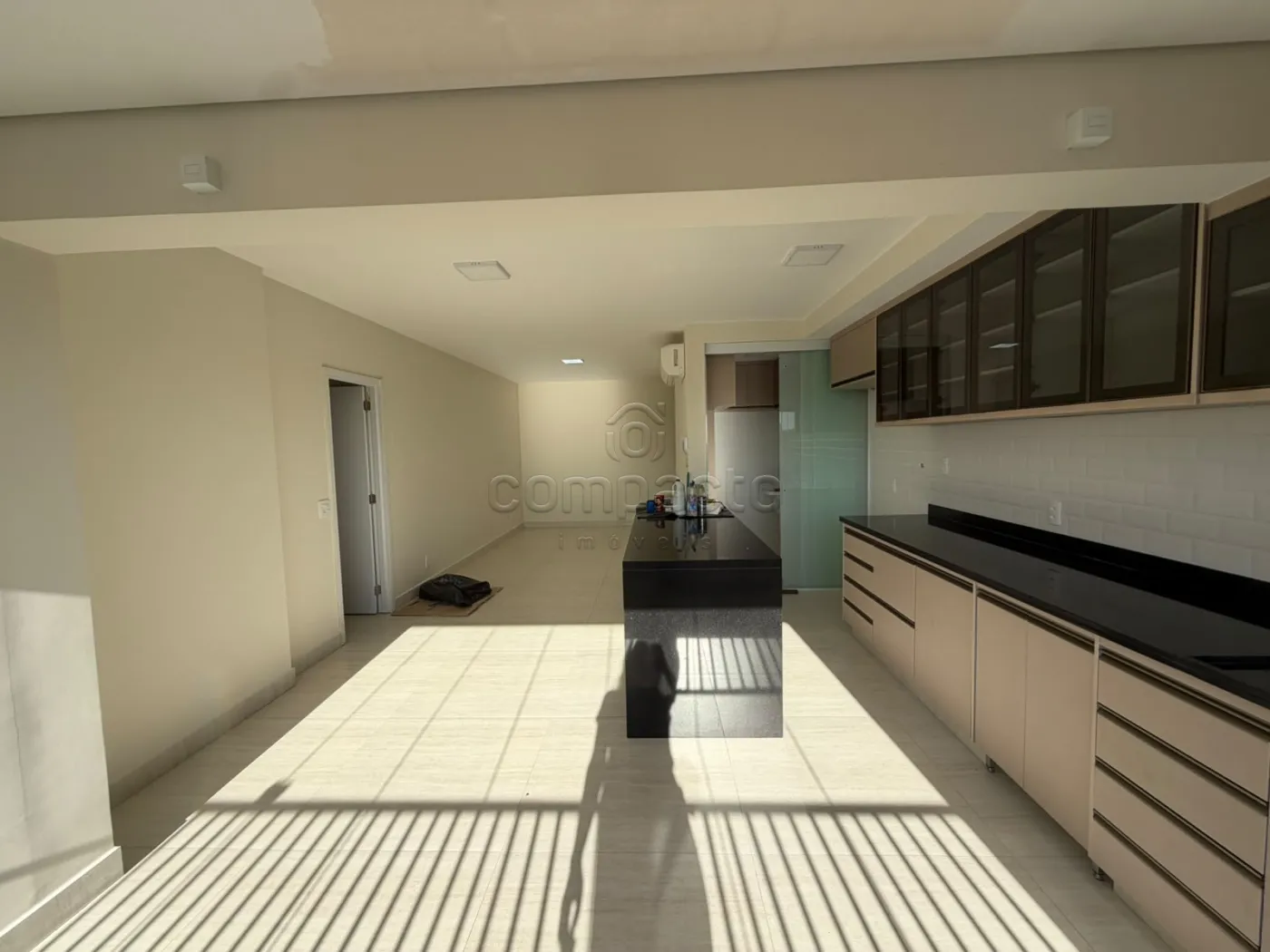 Alugar Apartamento / Padr&atilde;o em S&atilde;o Jos&eacute; do Rio Preto R$ 5.200,00 - Foto 7