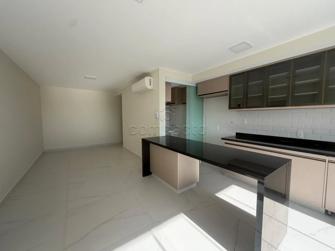 Alugar Apartamento / Padr&atilde;o em S&atilde;o Jos&eacute; do Rio Preto R$ 5.200,00 - Foto 3