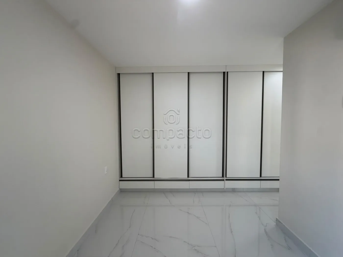 Alugar Apartamento / Padr&atilde;o em S&atilde;o Jos&eacute; do Rio Preto R$ 5.200,00 - Foto 14