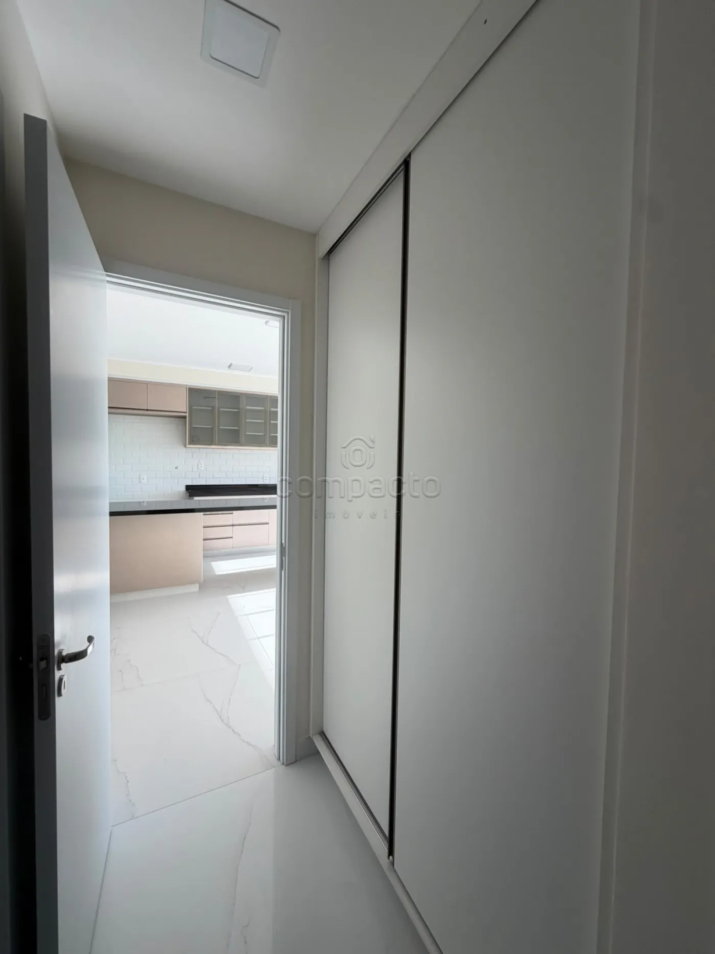 Alugar Apartamento / Padr&atilde;o em S&atilde;o Jos&eacute; do Rio Preto R$ 5.200,00 - Foto 12
