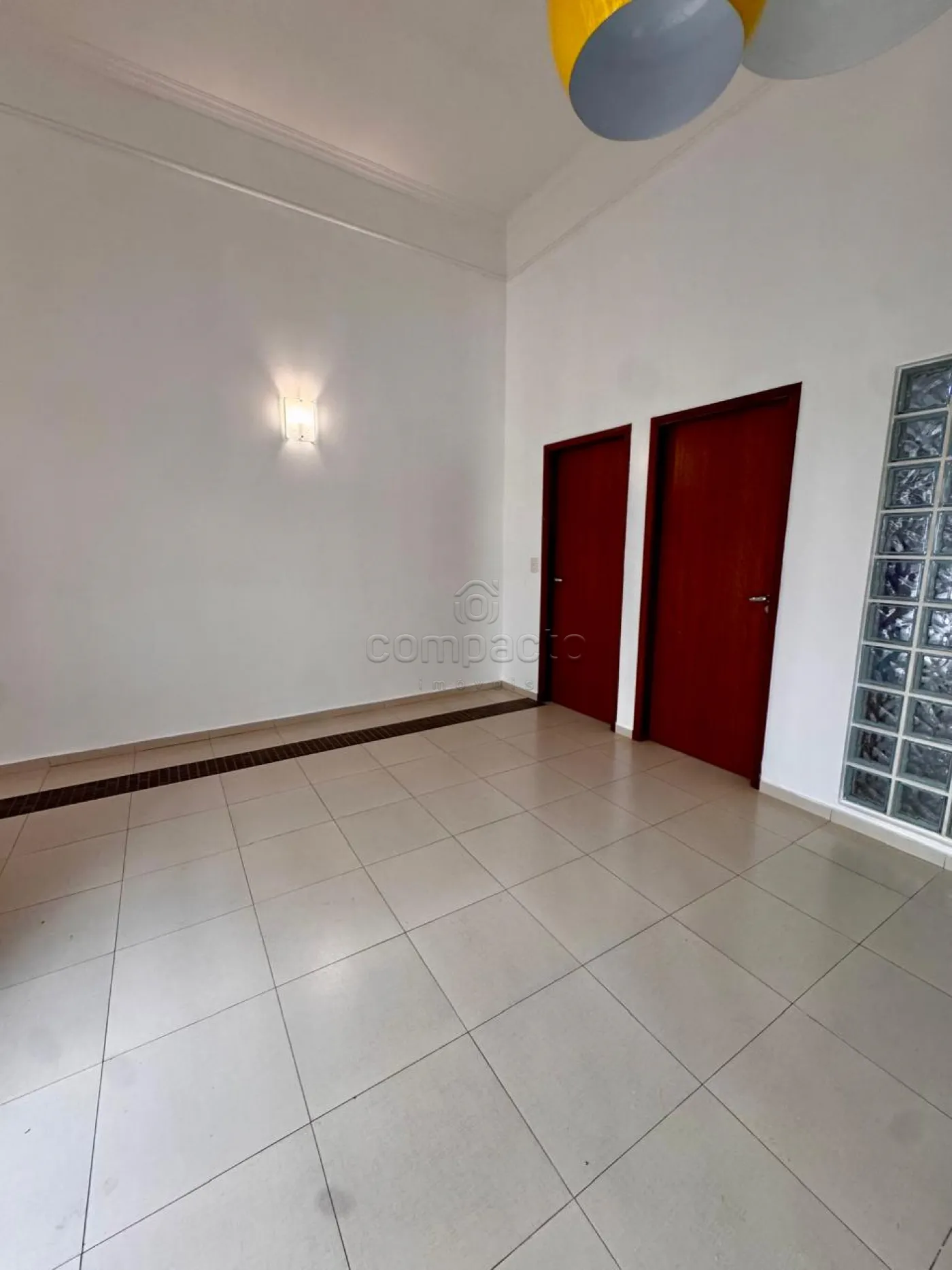 Alugar Casa / Condom&iacute;nio em S&atilde;o Jos&eacute; do Rio Preto R$ 8.500,00 - Foto 4