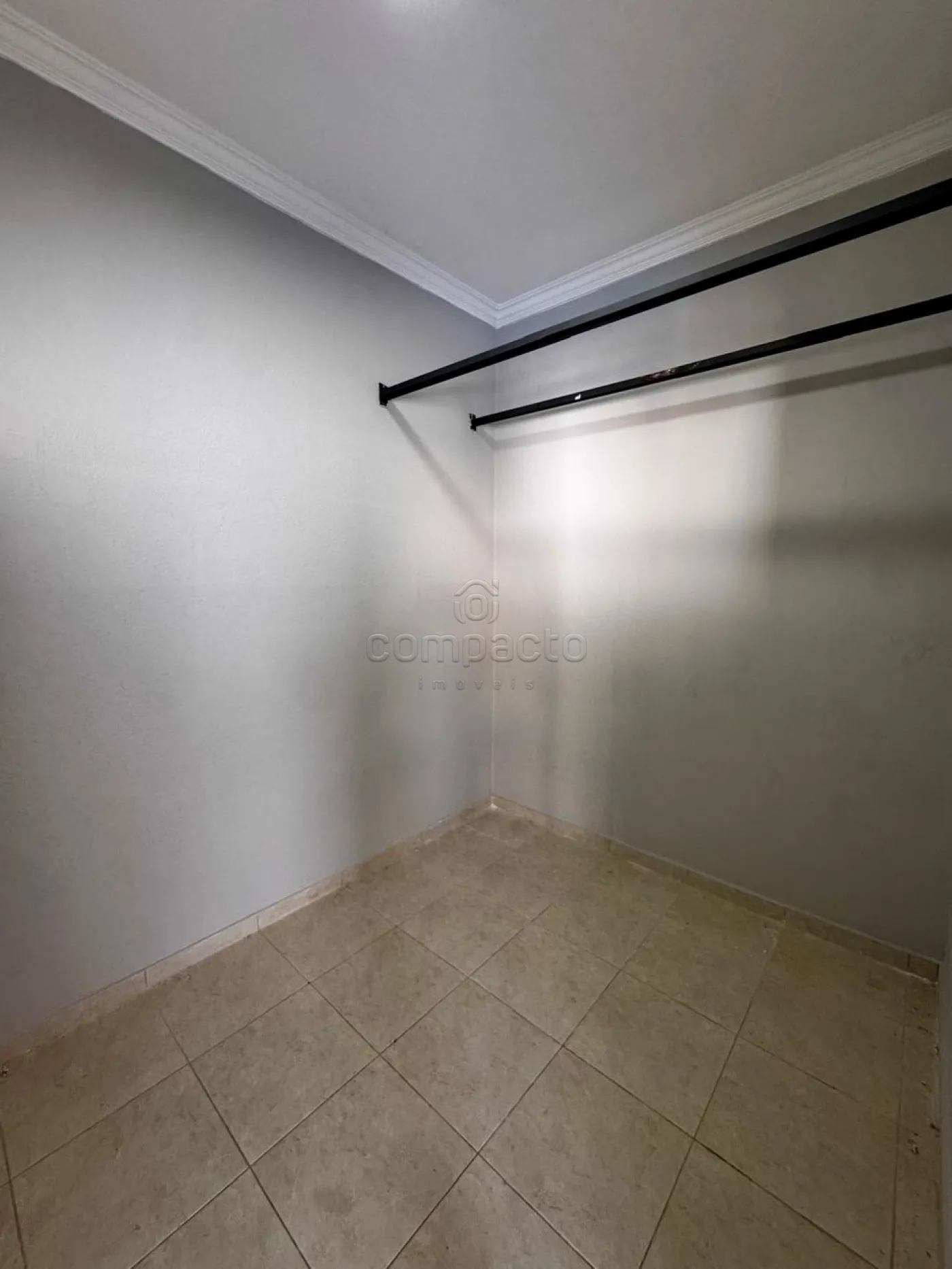 Alugar Casa / Condom&iacute;nio em S&atilde;o Jos&eacute; do Rio Preto R$ 8.500,00 - Foto 13