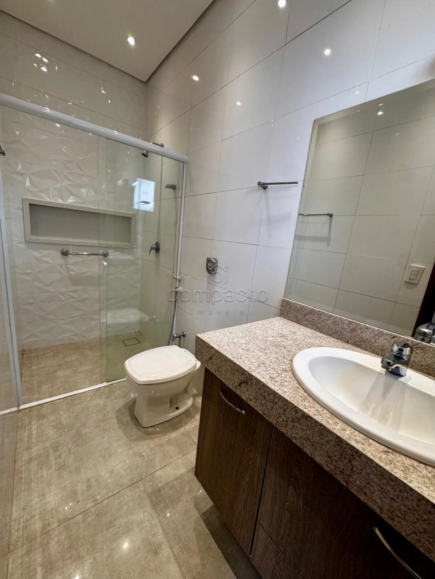 Alugar Casa / Condom&iacute;nio em S&atilde;o Jos&eacute; do Rio Preto R$ 8.500,00 - Foto 17