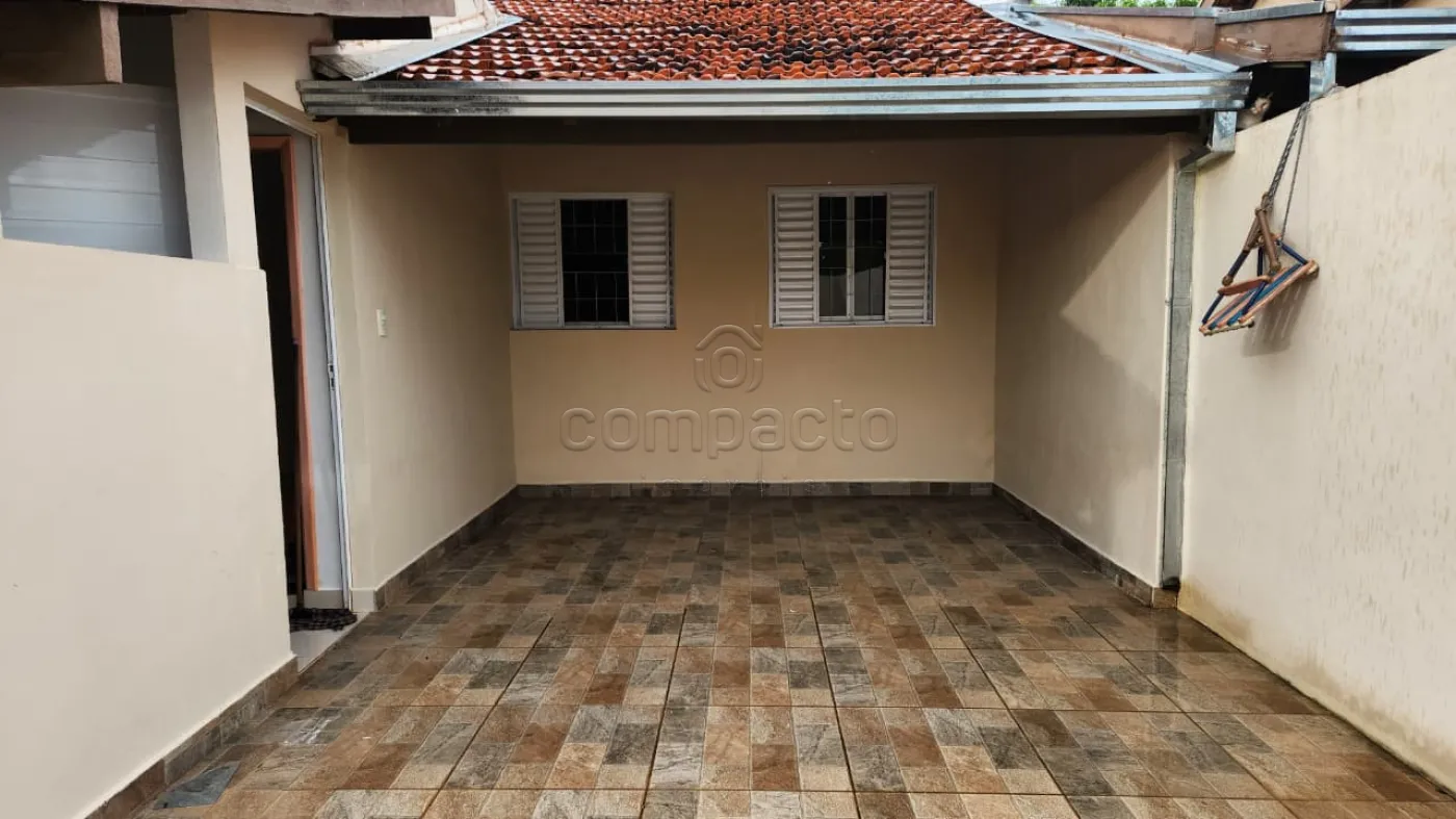 Alugar Casa / Padr&atilde;o em S&atilde;o Jos&eacute; do Rio Preto R$ 1.900,00 - Foto 14