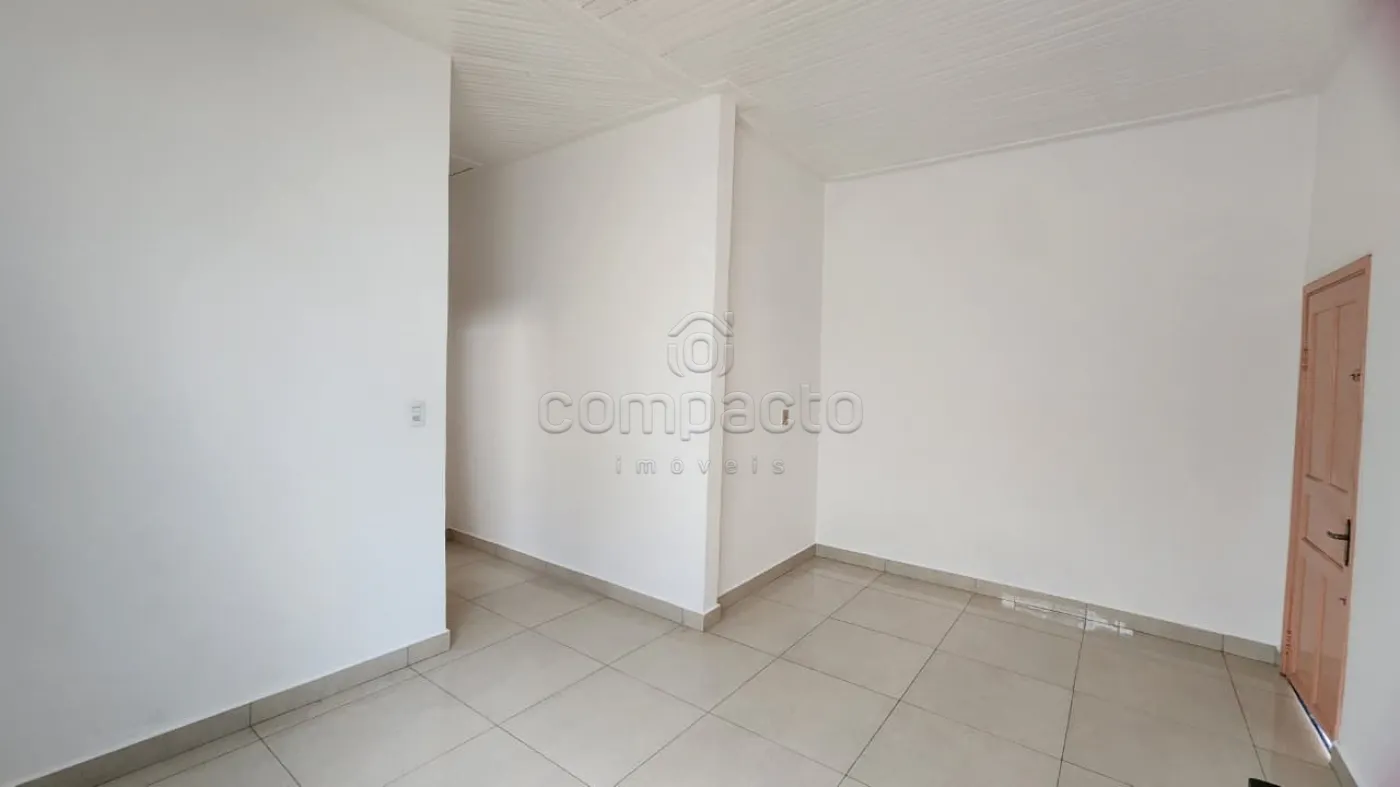 Alugar Casa / Padr&atilde;o em S&atilde;o Jos&eacute; do Rio Preto R$ 1.900,00 - Foto 17