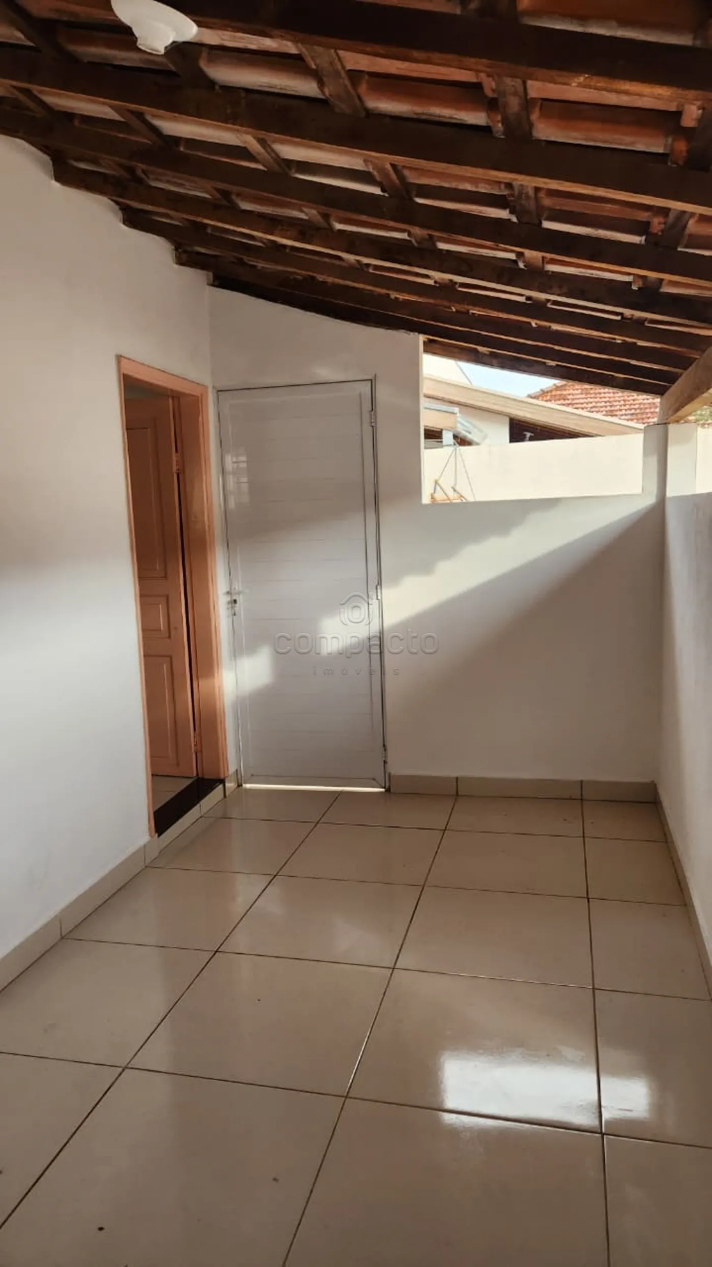 Alugar Casa / Padr&atilde;o em S&atilde;o Jos&eacute; do Rio Preto R$ 1.900,00 - Foto 20