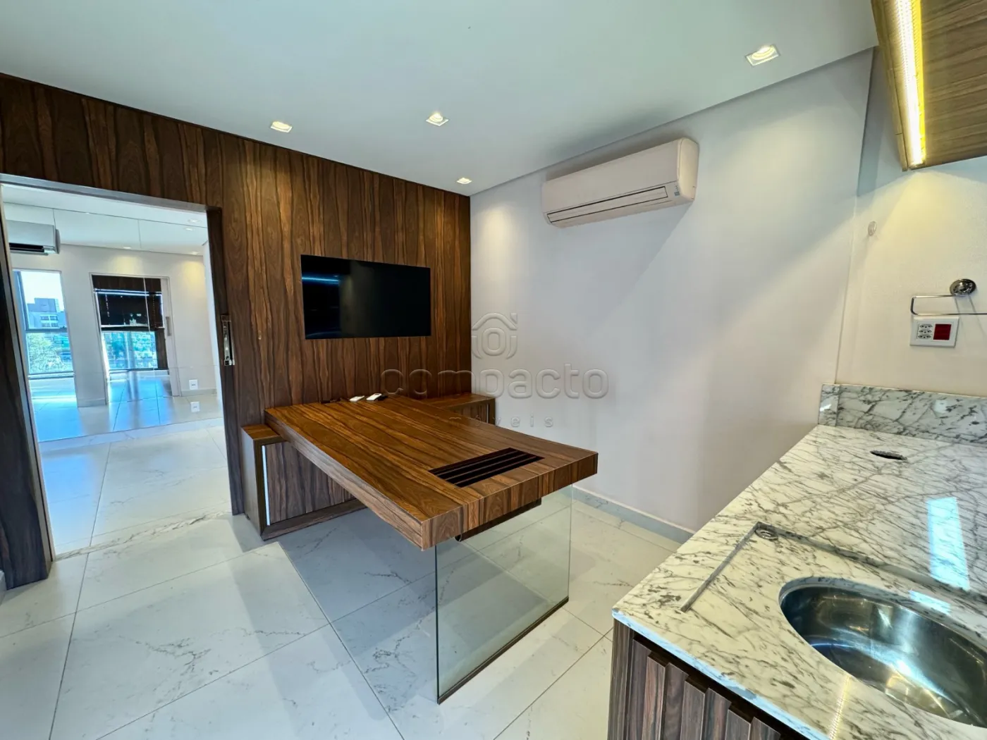 Alugar Comercial / SalaLoja Condom&iacute;nio em S&atilde;o Jos&eacute; do Rio Preto R$ 4.500,00 - Foto 6