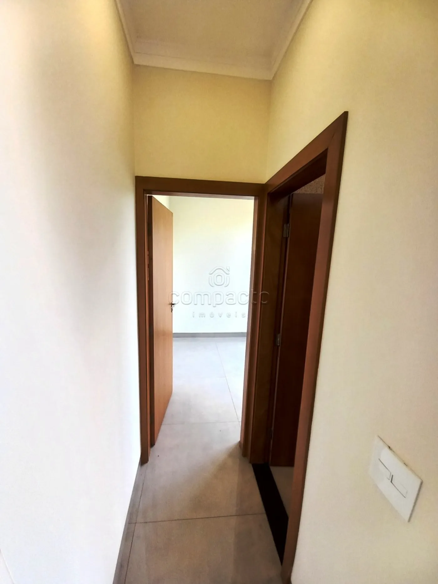 Alugar Casa / Condom&iacute;nio em S&atilde;o Jos&eacute; do Rio Preto R$ 8.000,00 - Foto 7