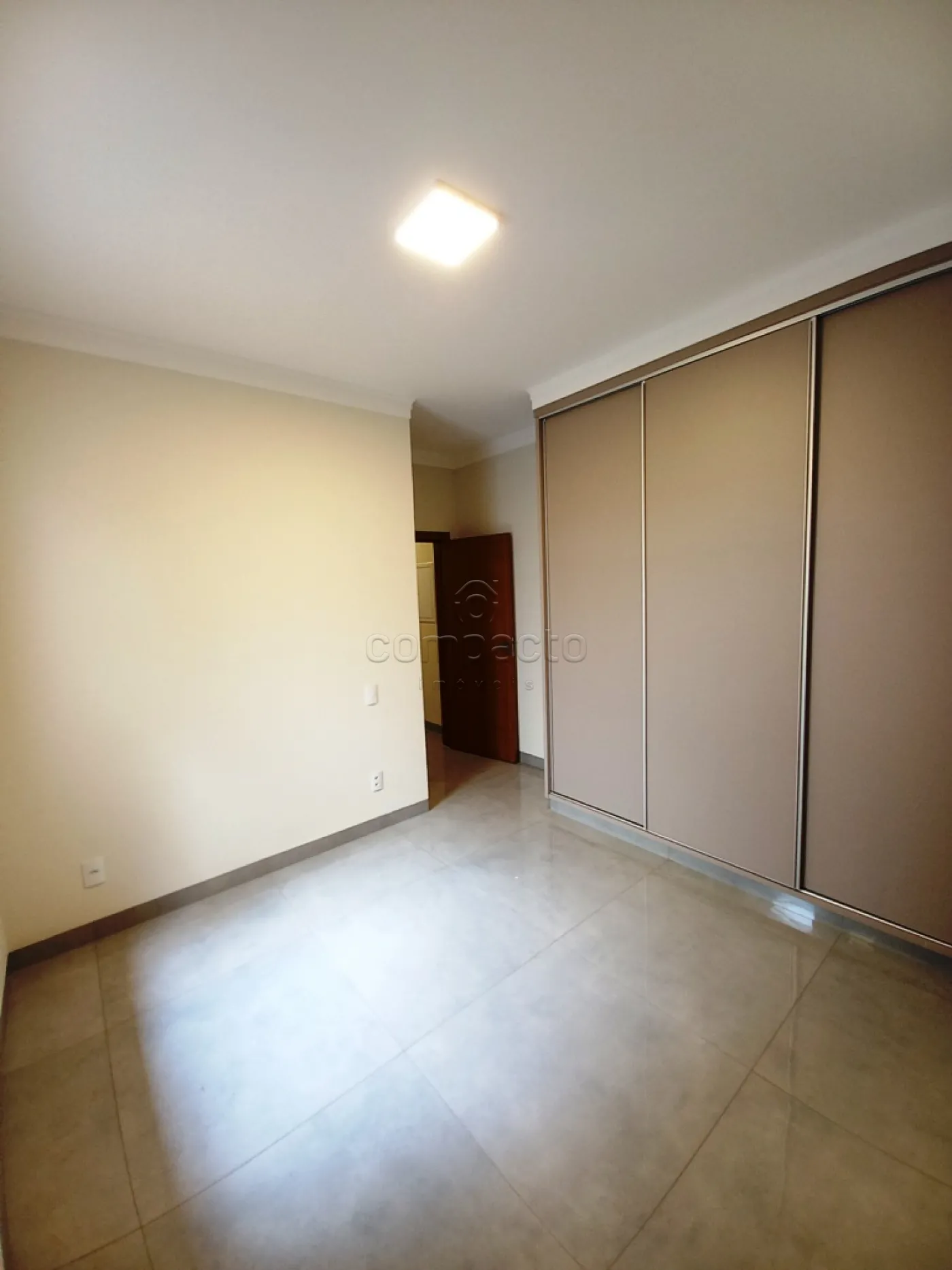 Alugar Casa / Condom&iacute;nio em S&atilde;o Jos&eacute; do Rio Preto R$ 8.000,00 - Foto 22