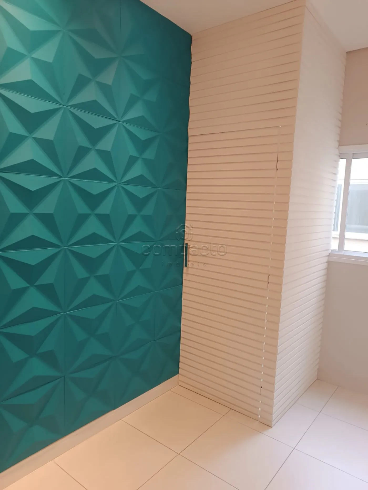 Alugar Comercial / SalaLoja Condom&iacute;nio em S&atilde;o Jos&eacute; do Rio Preto R$ 1.600,00 - Foto 2