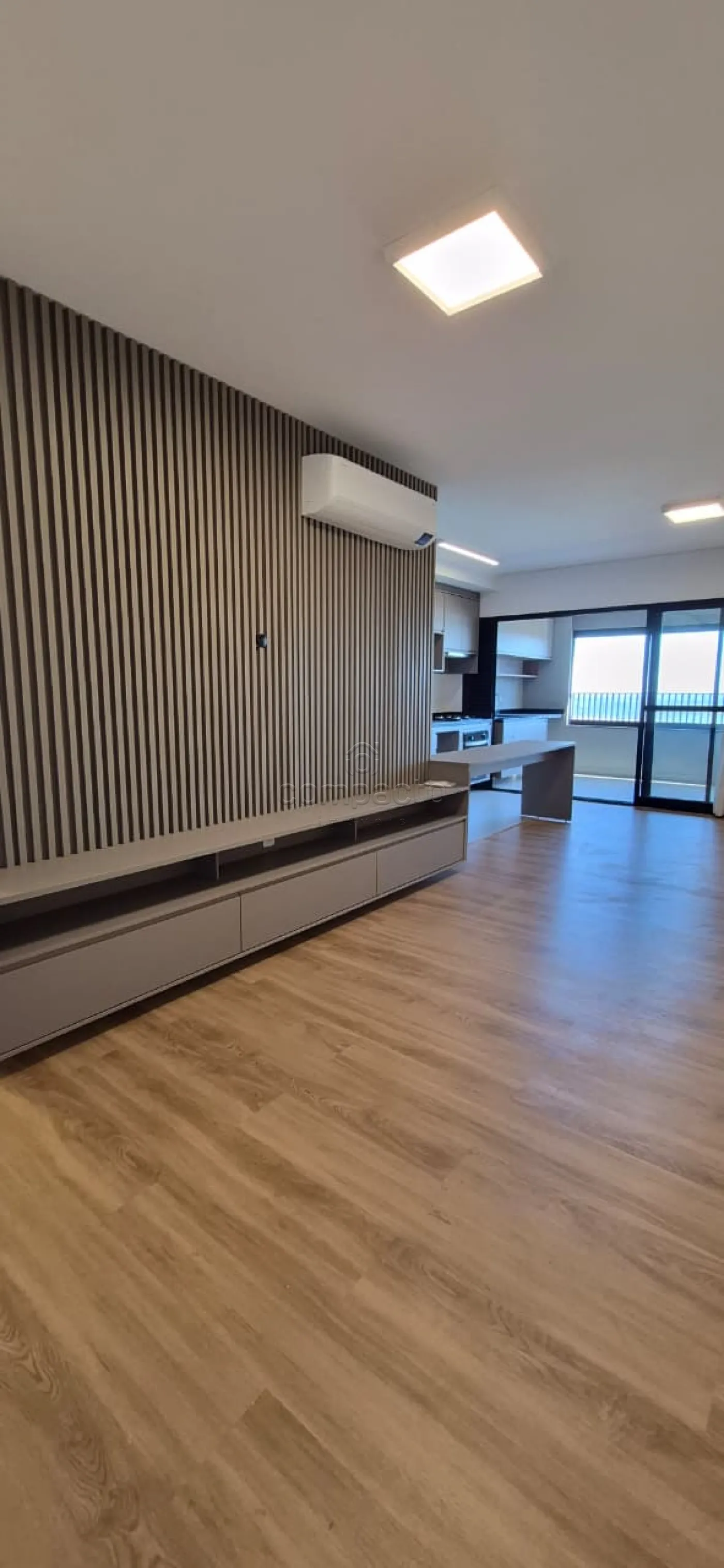 Alugar Apartamento / Duplex em S&atilde;o Jos&eacute; do Rio Preto R$ 6.600,00 - Foto 1
