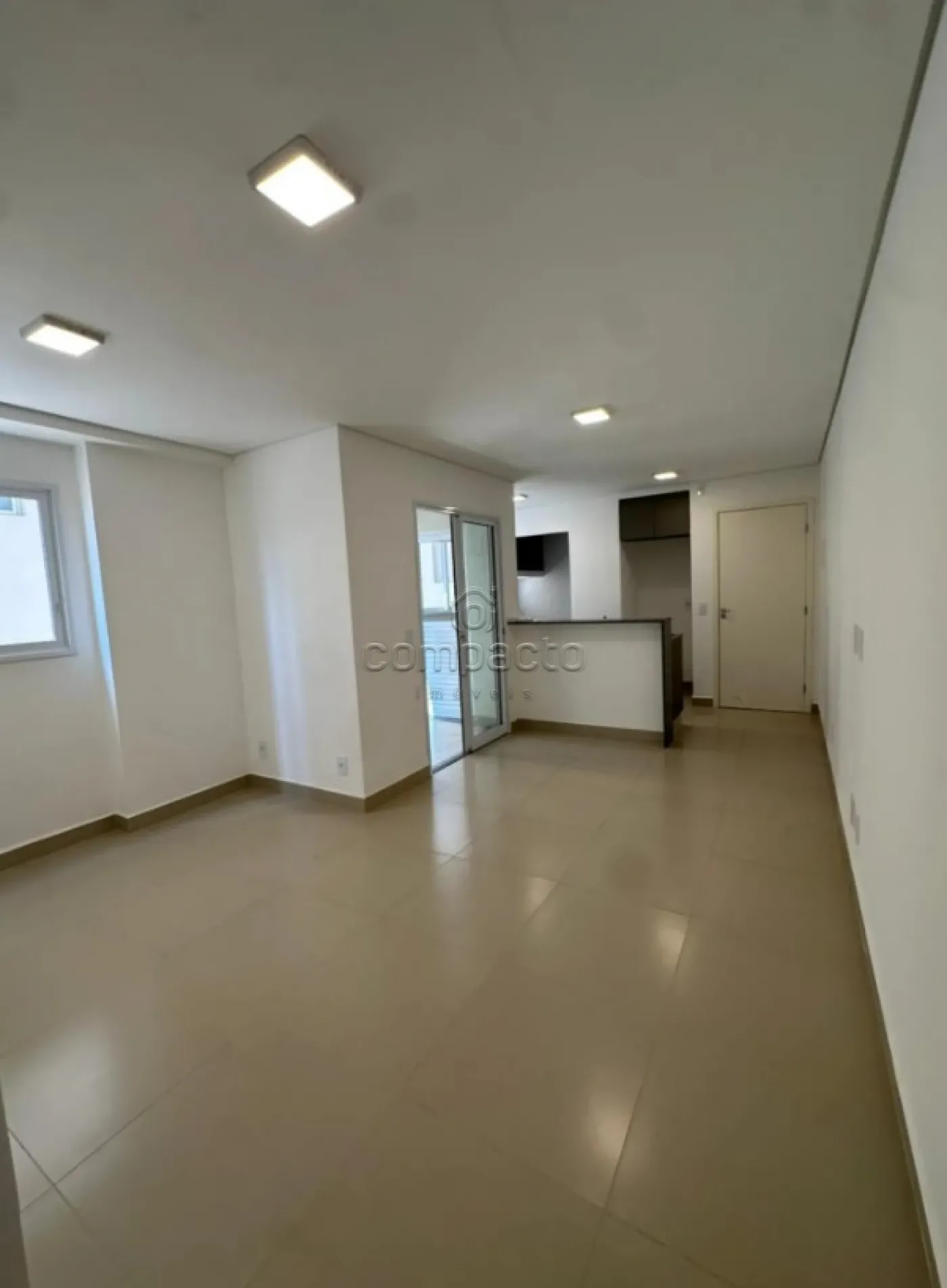 Apartamento 1 Dormitório | Varanda Gourmet | Rico em Armários