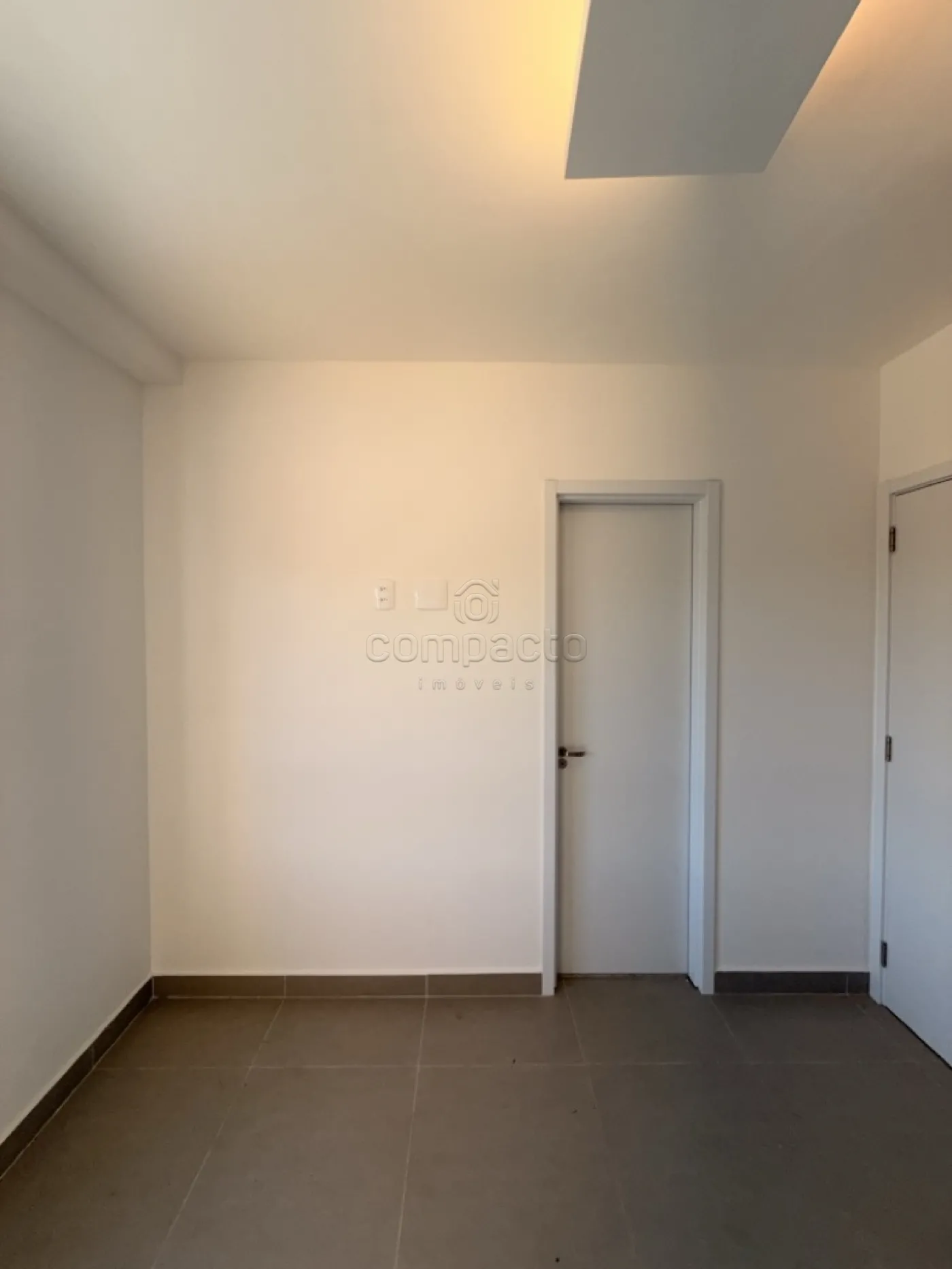 Alugar Apartamento / Padr&atilde;o em S&atilde;o Jos&eacute; do Rio Preto R$ 6.200,00 - Foto 35