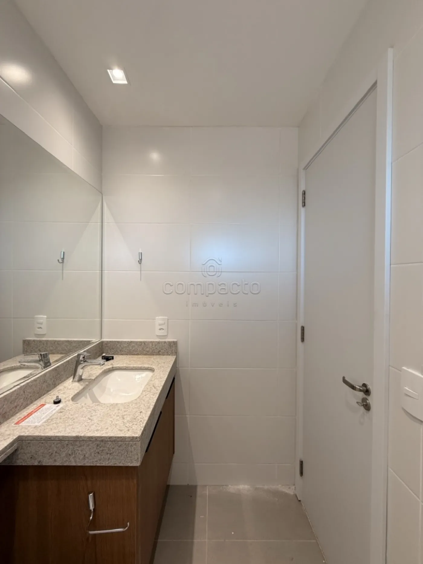 Alugar Apartamento / Padr&atilde;o em S&atilde;o Jos&eacute; do Rio Preto R$ 6.200,00 - Foto 39