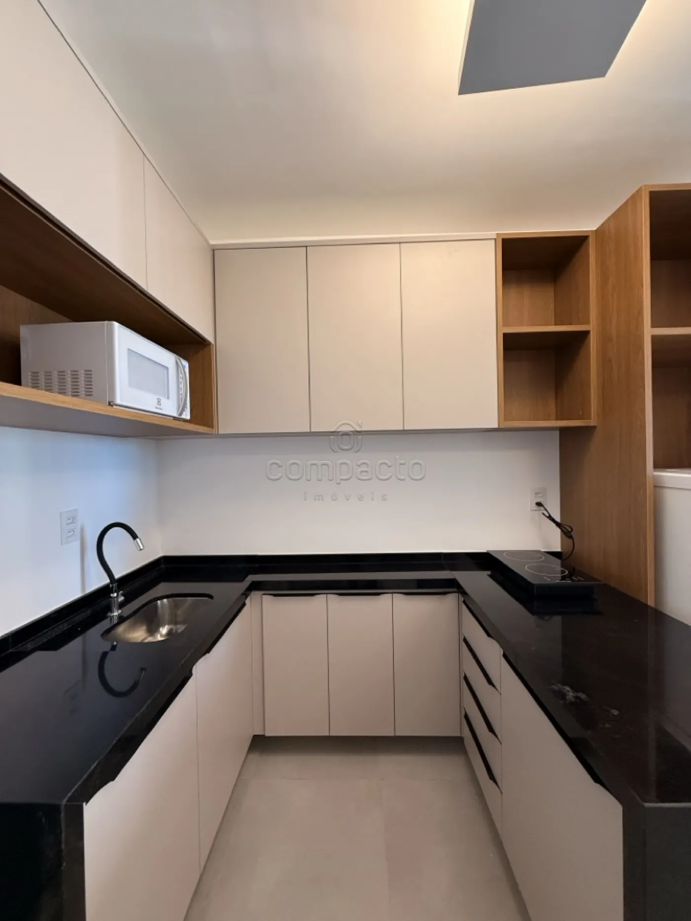 Alugar Apartamento / Studio em S&atilde;o Jos&eacute; do Rio Preto R$ 2.500,00 - Foto 8