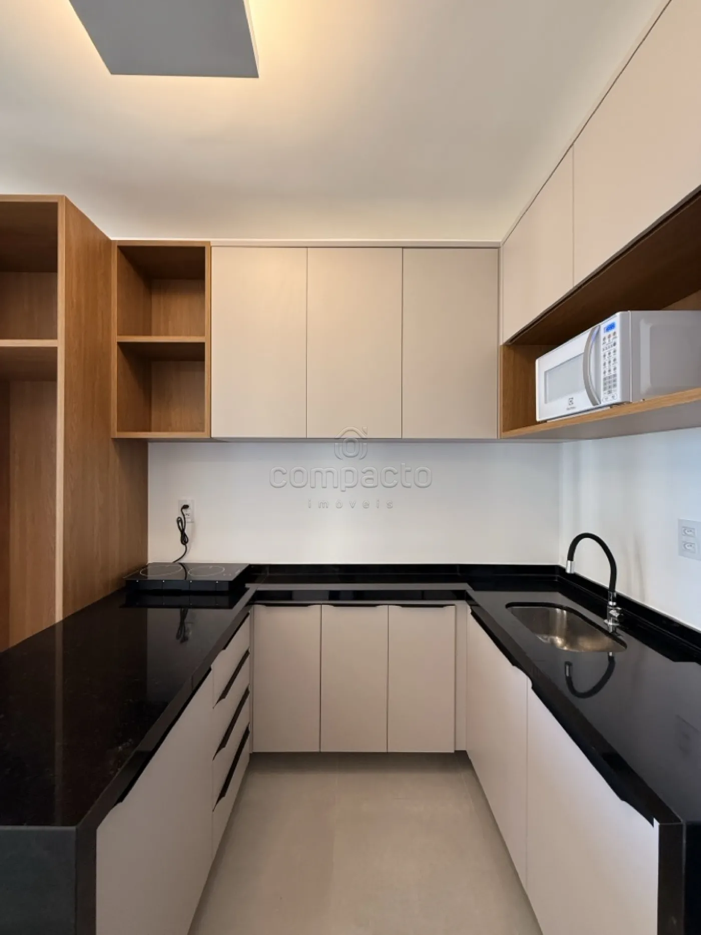 Alugar Apartamento / Studio em S&atilde;o Jos&eacute; do Rio Preto R$ 2.500,00 - Foto 8