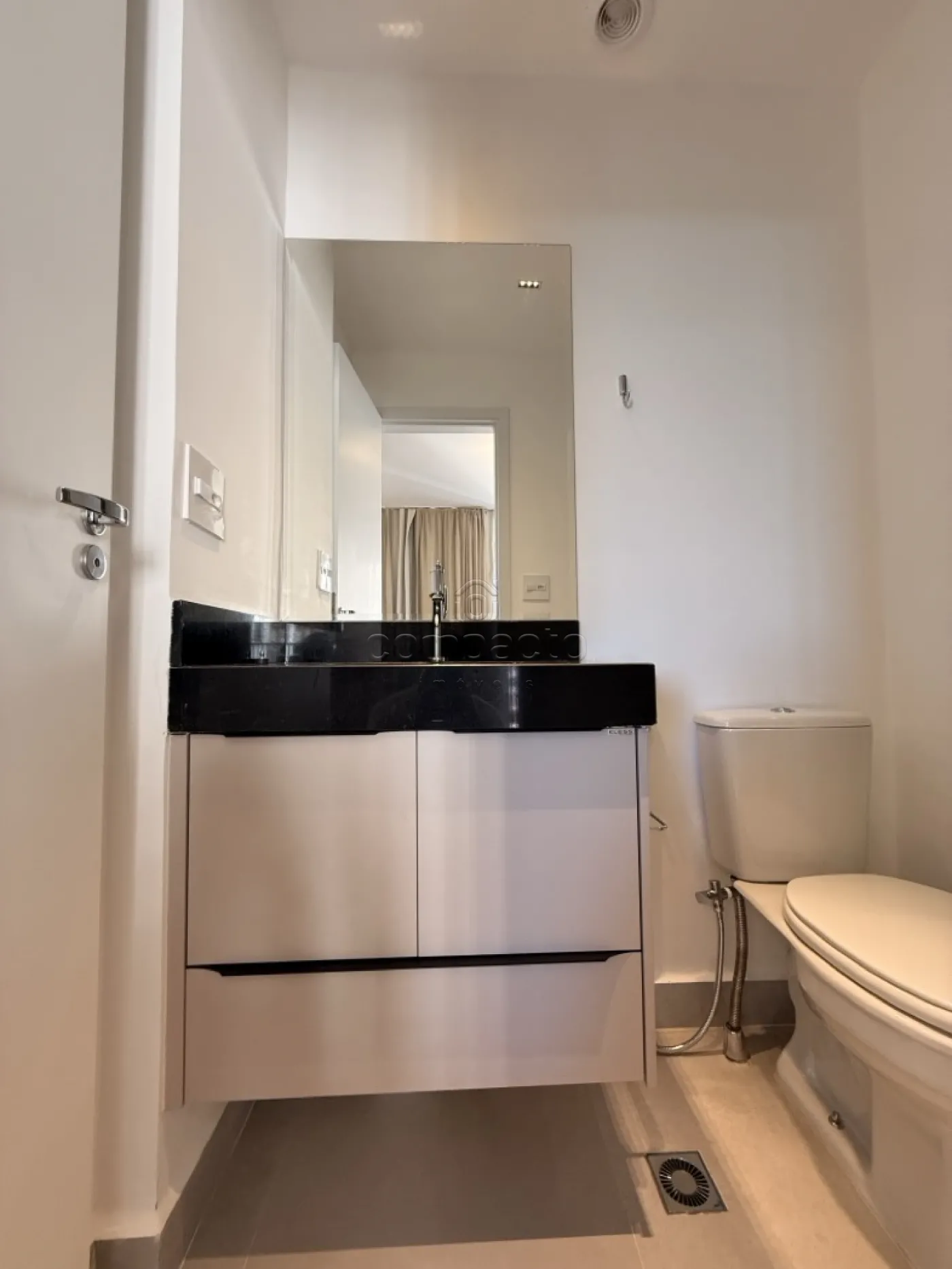 Alugar Apartamento / Studio em S&atilde;o Jos&eacute; do Rio Preto R$ 2.500,00 - Foto 3