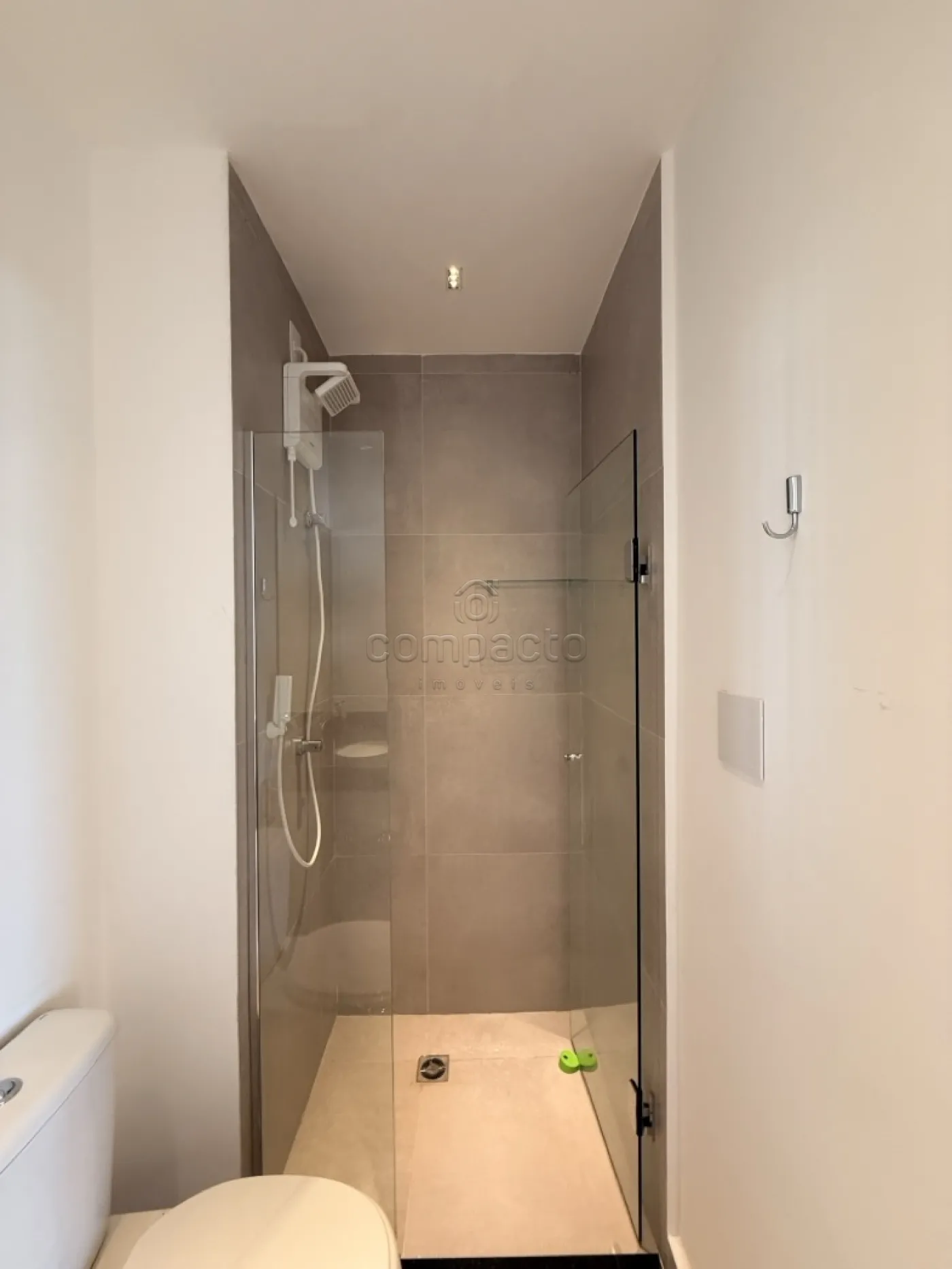 Alugar Apartamento / Studio em S&atilde;o Jos&eacute; do Rio Preto R$ 2.500,00 - Foto 4