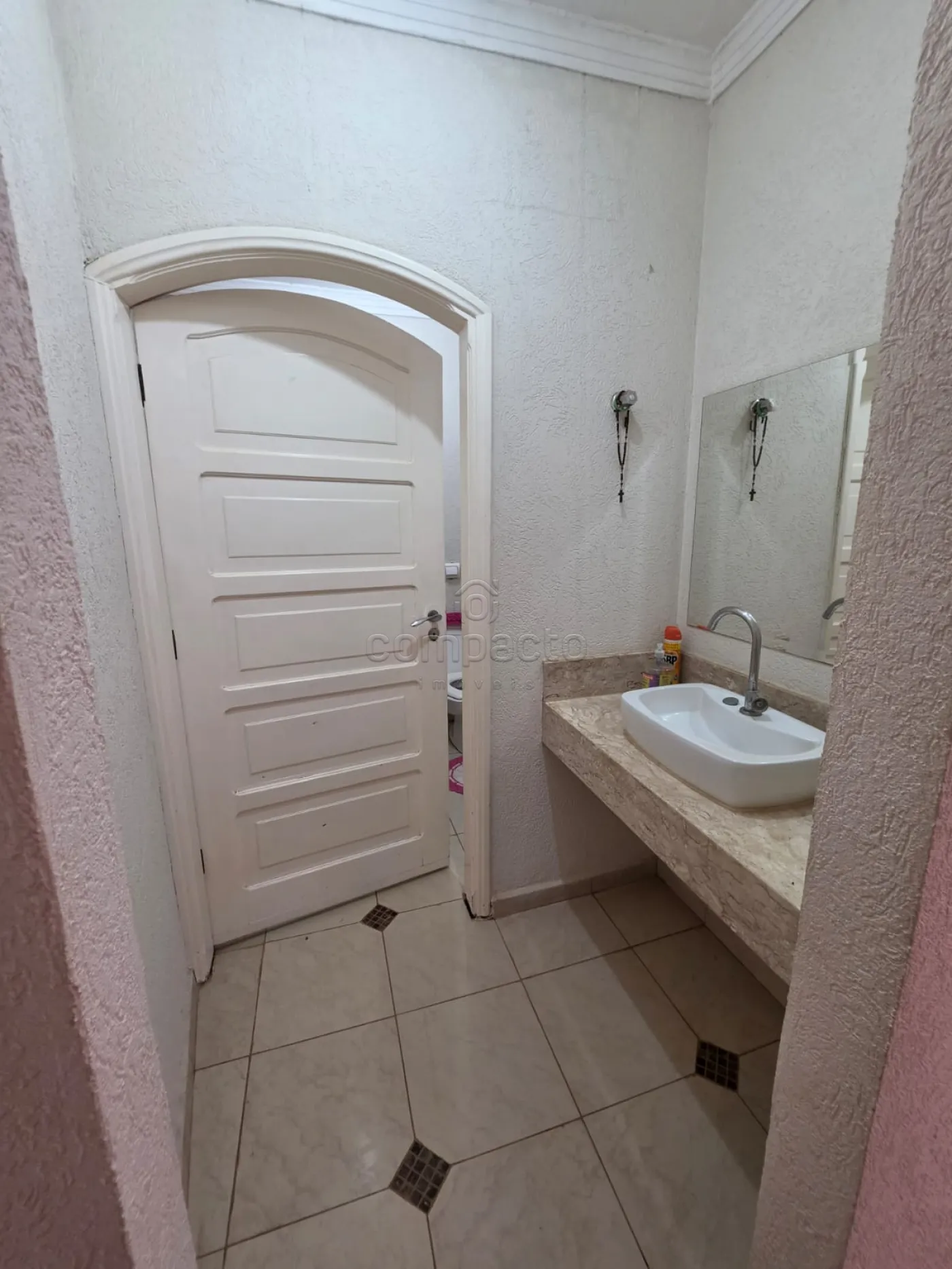 Alugar Casa / Padr&atilde;o em S&atilde;o Jos&eacute; do Rio Preto R$ 4.700,00 - Foto 22